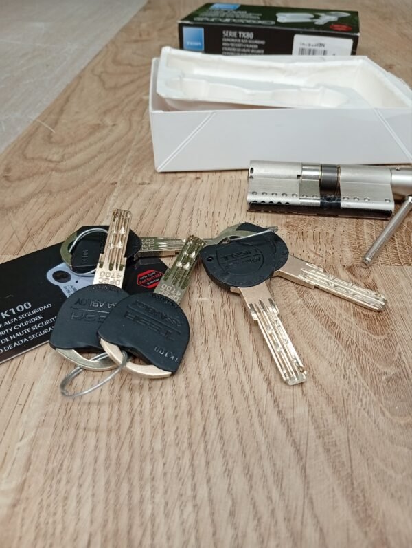 Tesa Assa Abloy TK1B3040N Cilindro de Alta Seguridad TK100 Doble Embrague Niquelado 30 x 40 mm Llave - Imagen 7