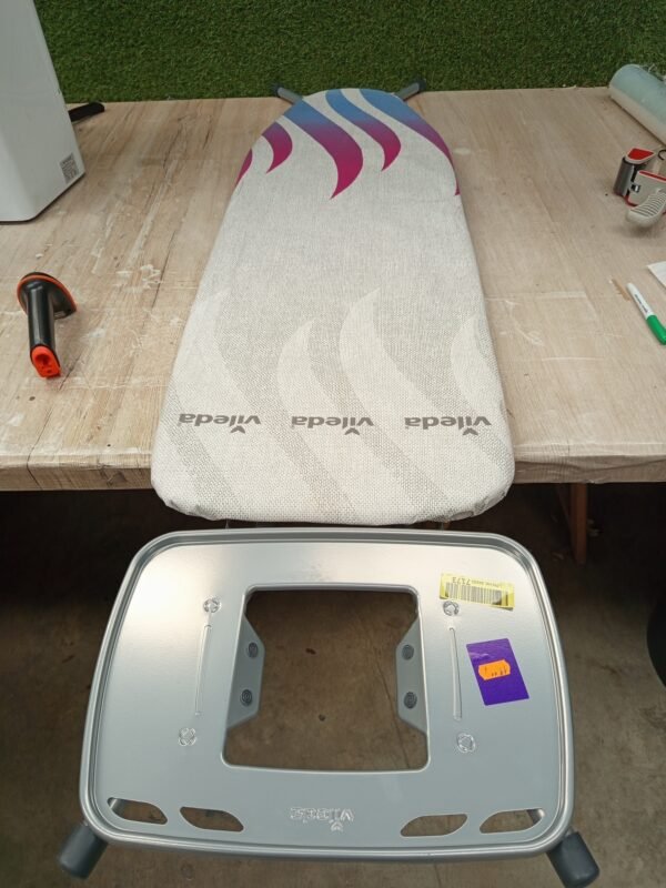 Vileda Total Reflect M - Tabla de Planchar con Soporte Antideslizante para Plancha | Incluye Funda c - Imagen 3
