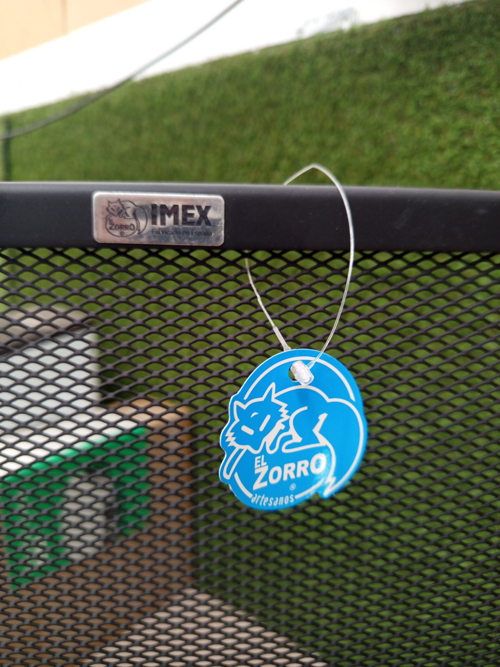 Imex El Zorro 10407 Salvachispas simple (80 x68 cm) - Imagen 2