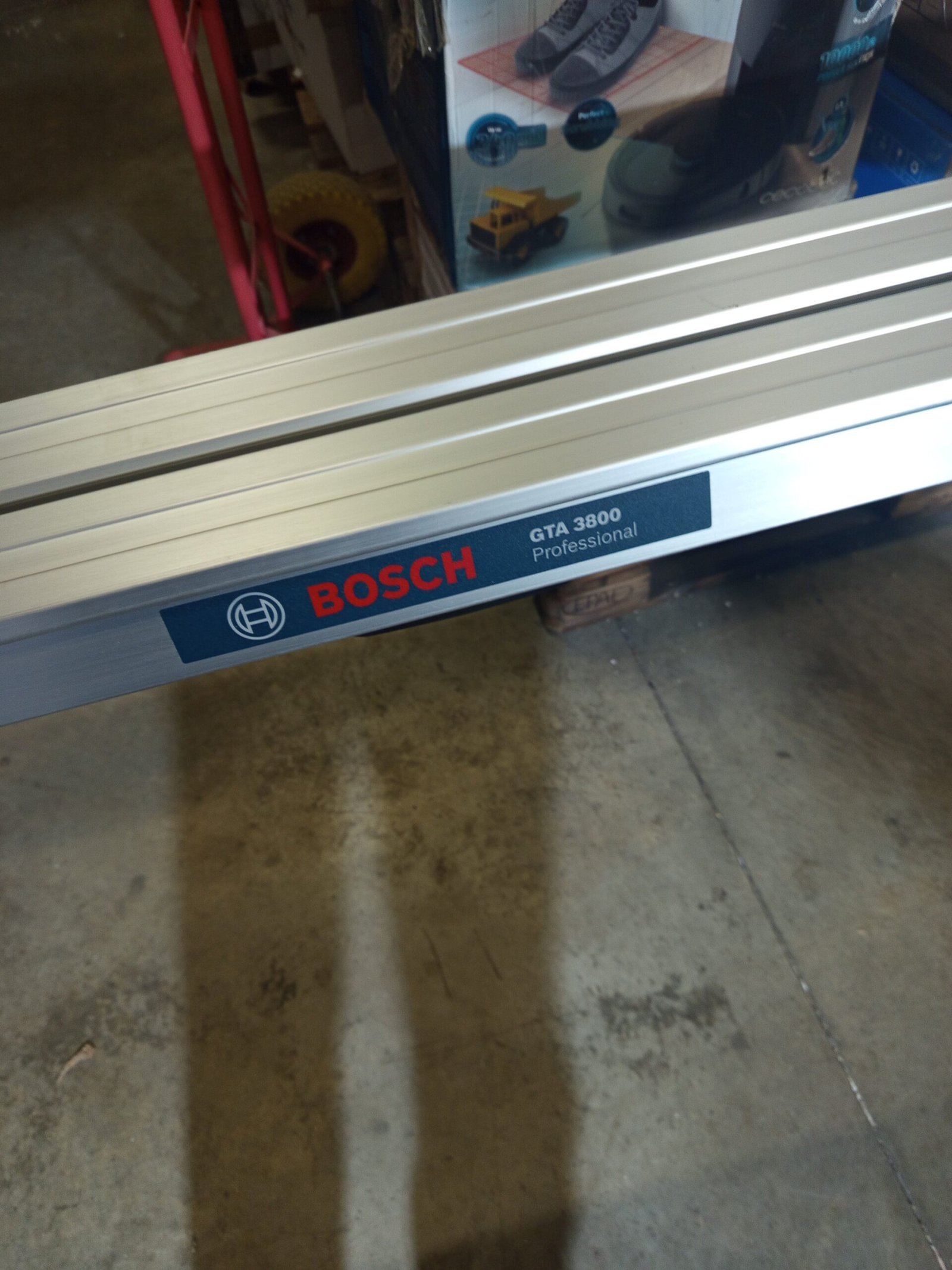 Bosch Professional mesa de trabajo para sierra ingletadora GTA 3800 - Imagen 6