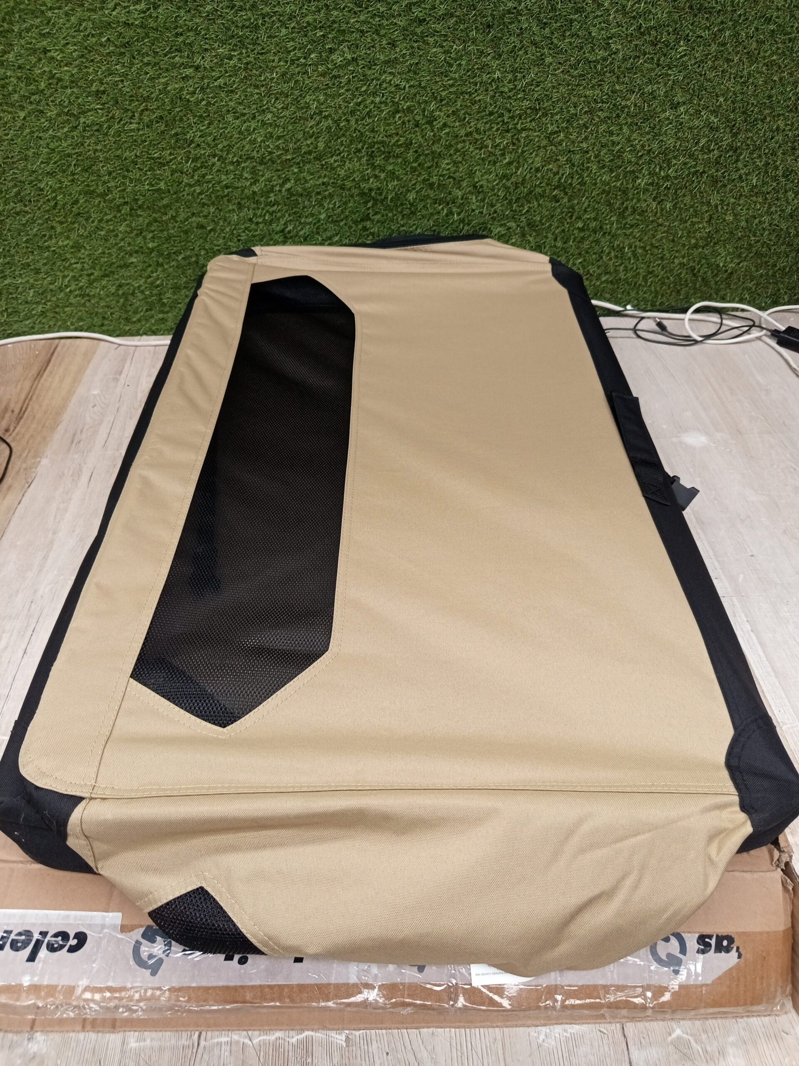 Amazon Basics Transportín portátil plegable de 2 puertas para perros y gatos, - Imagen 3