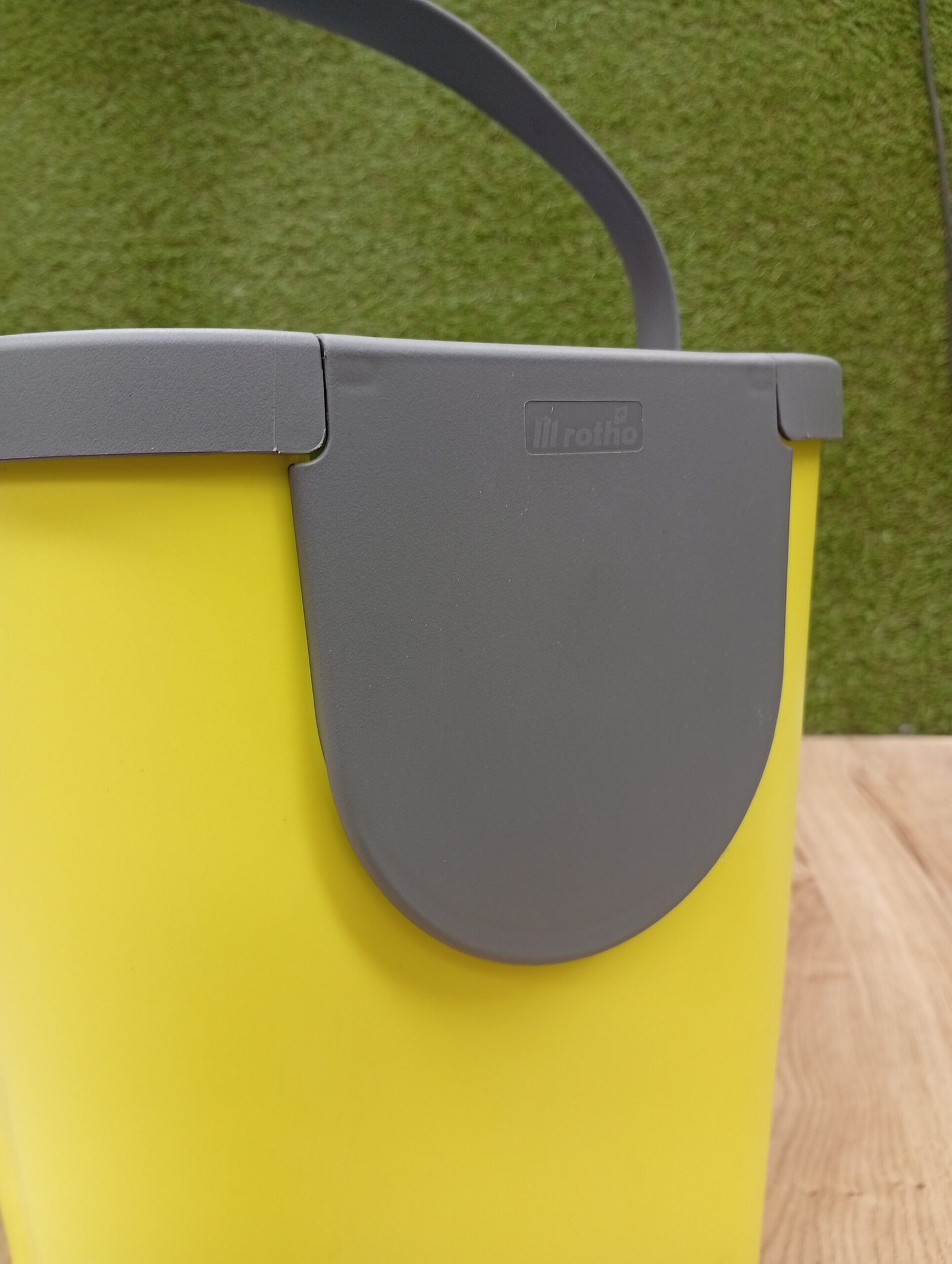 Cubo de basura - 25l - Rotho Albula - Imagen 3