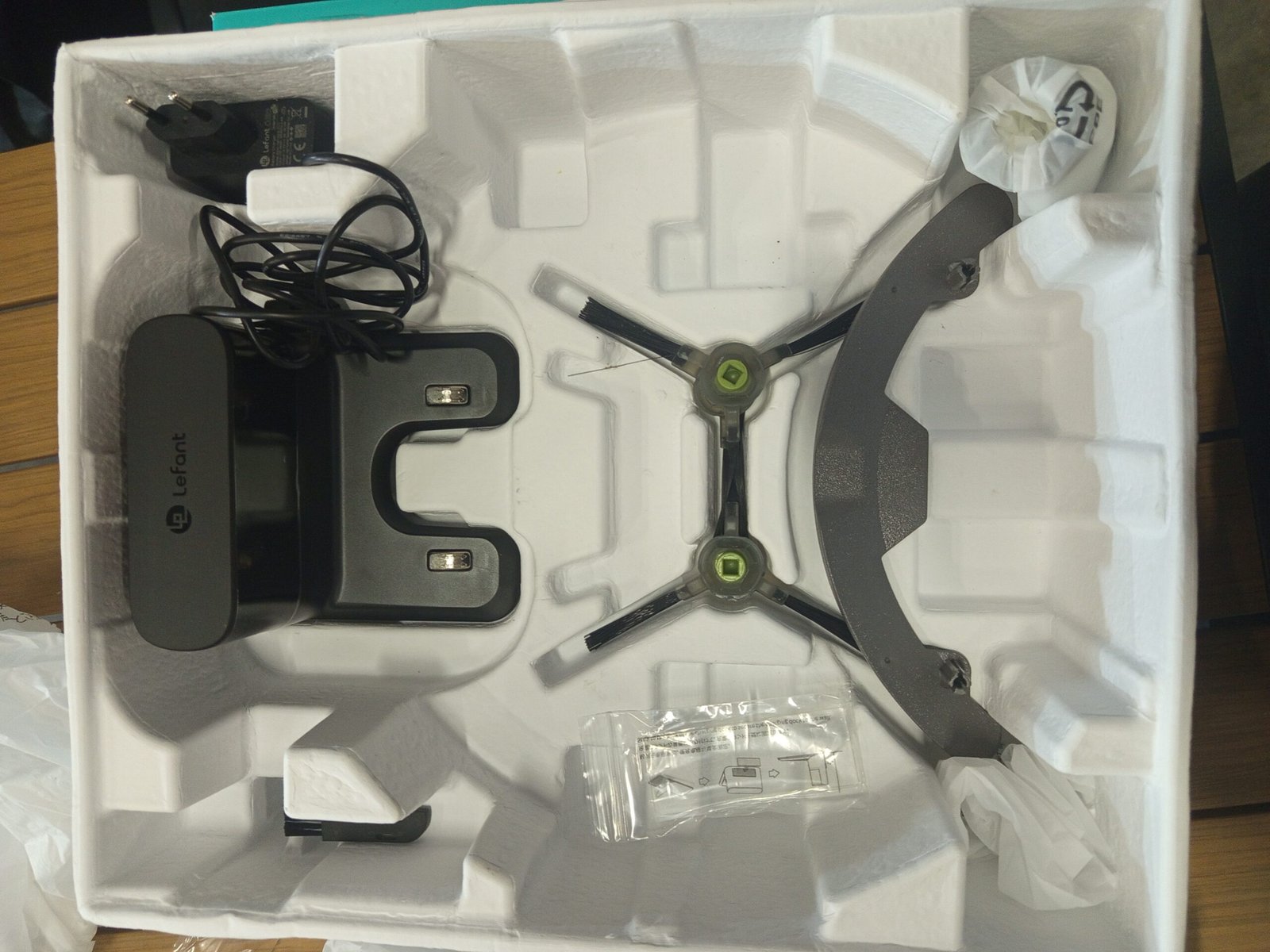 Lefant M320 Robot aspirador y fregona - Imagen 3