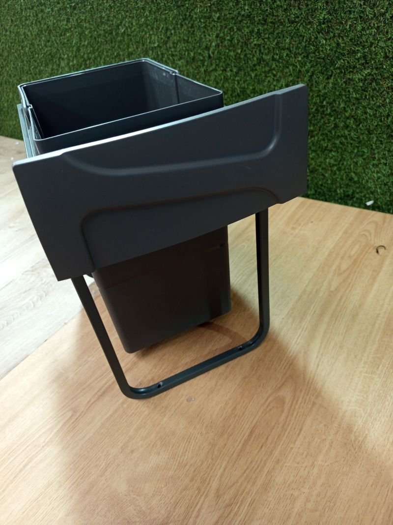 Cubos basura EMUCA bajo fregadero - Imagen 3