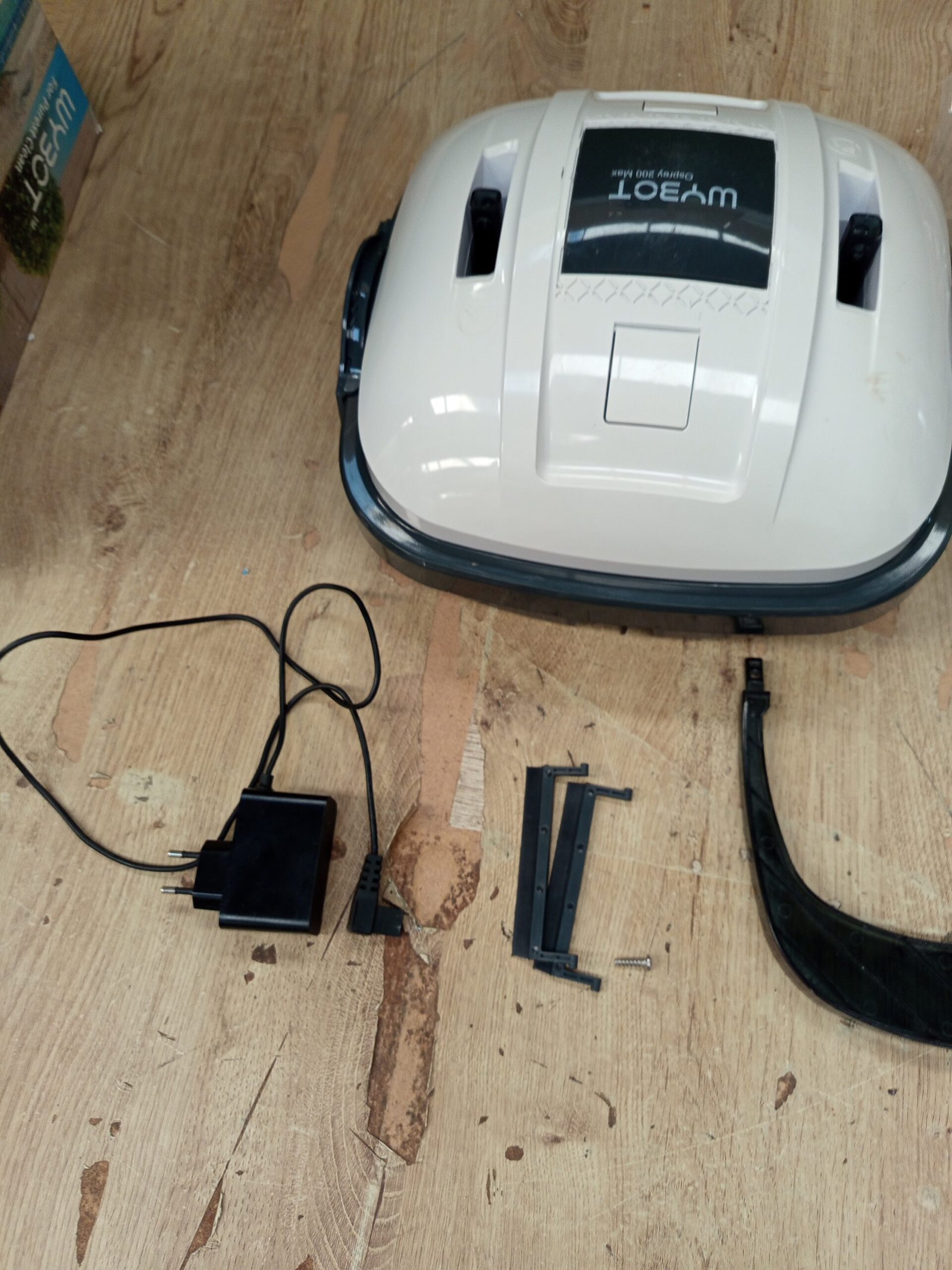 Robot Limpiafondos Inalámbrico - Imagen 4