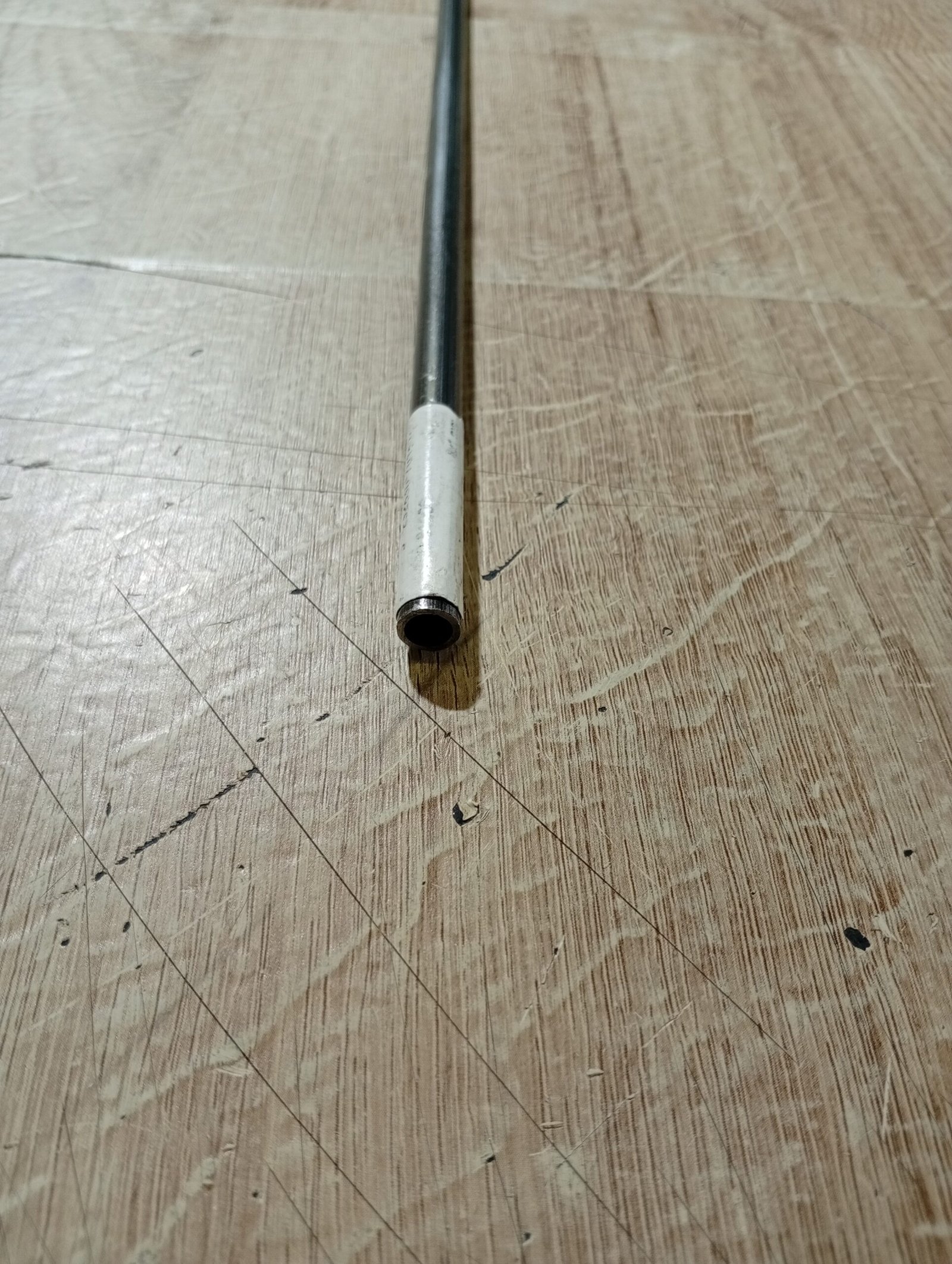 Tubo redondo de acero - 8 x 1 mm - CQFD - Imagen 4