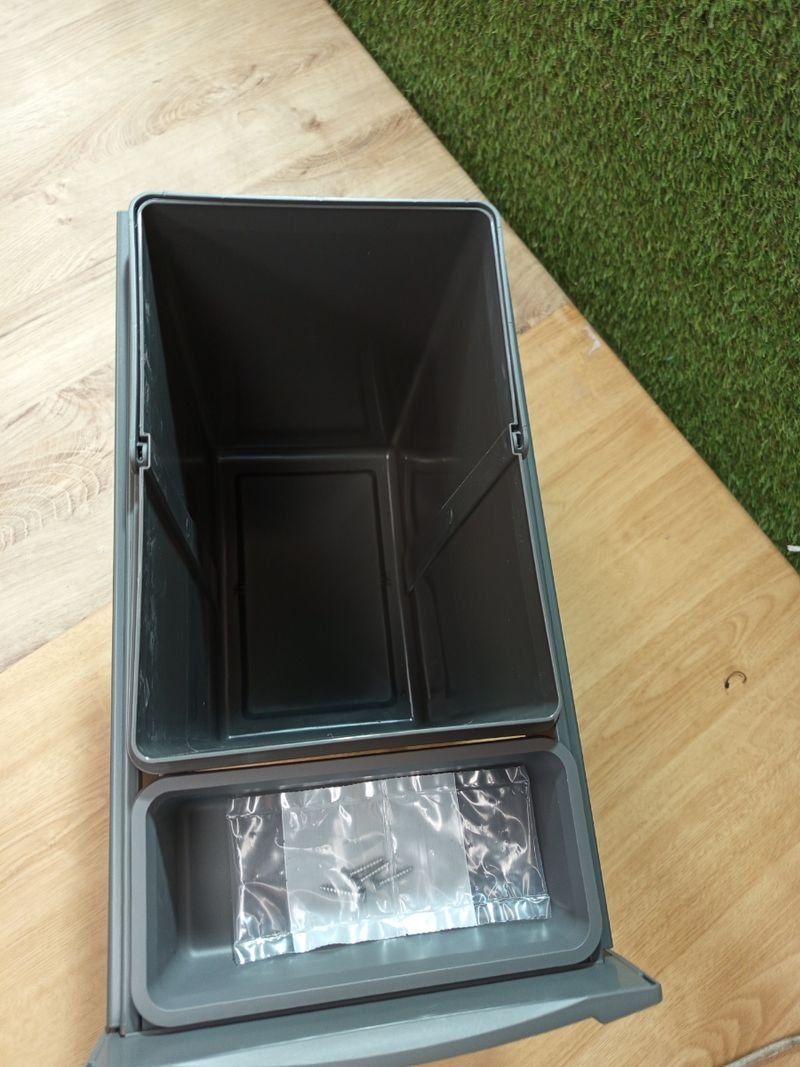 Cubos basura EMUCA bajo fregadero - Imagen 4