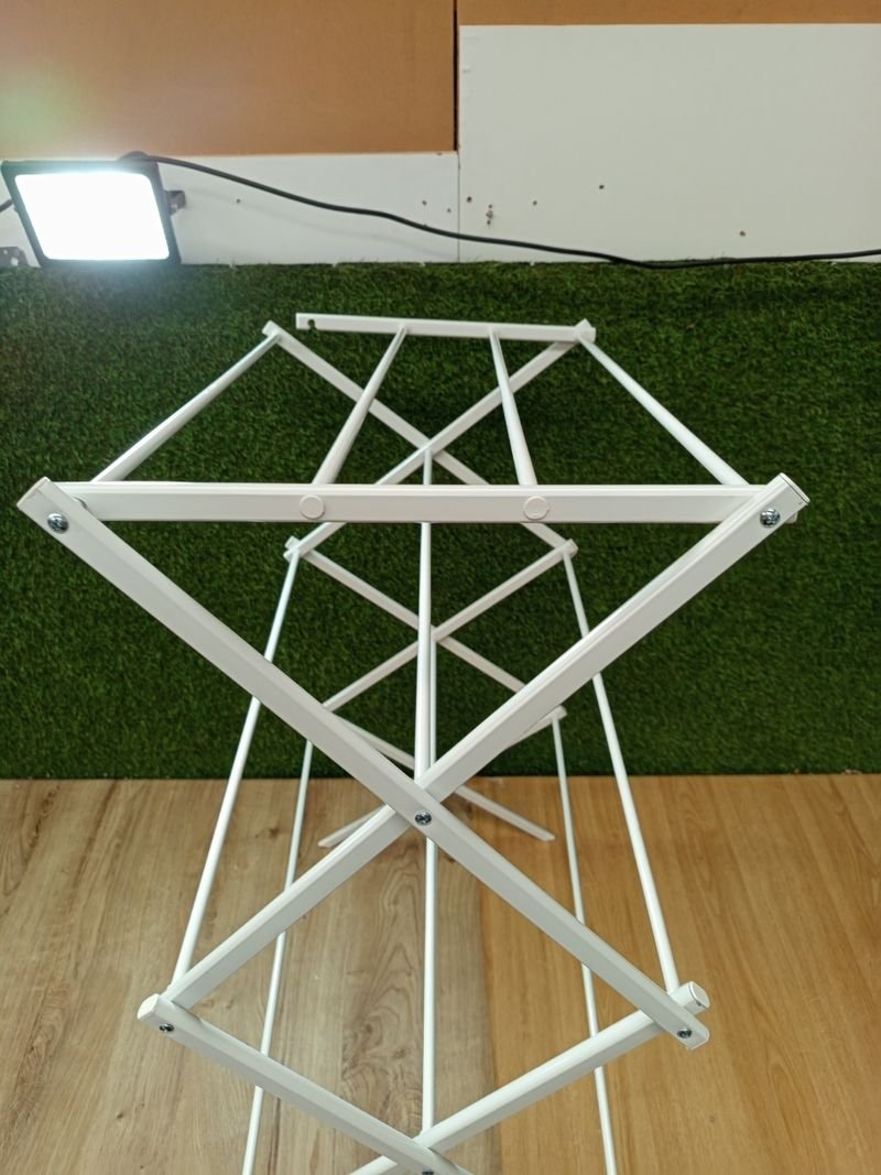 Tendedero Plegable - Amazon Basics - Imagen 4