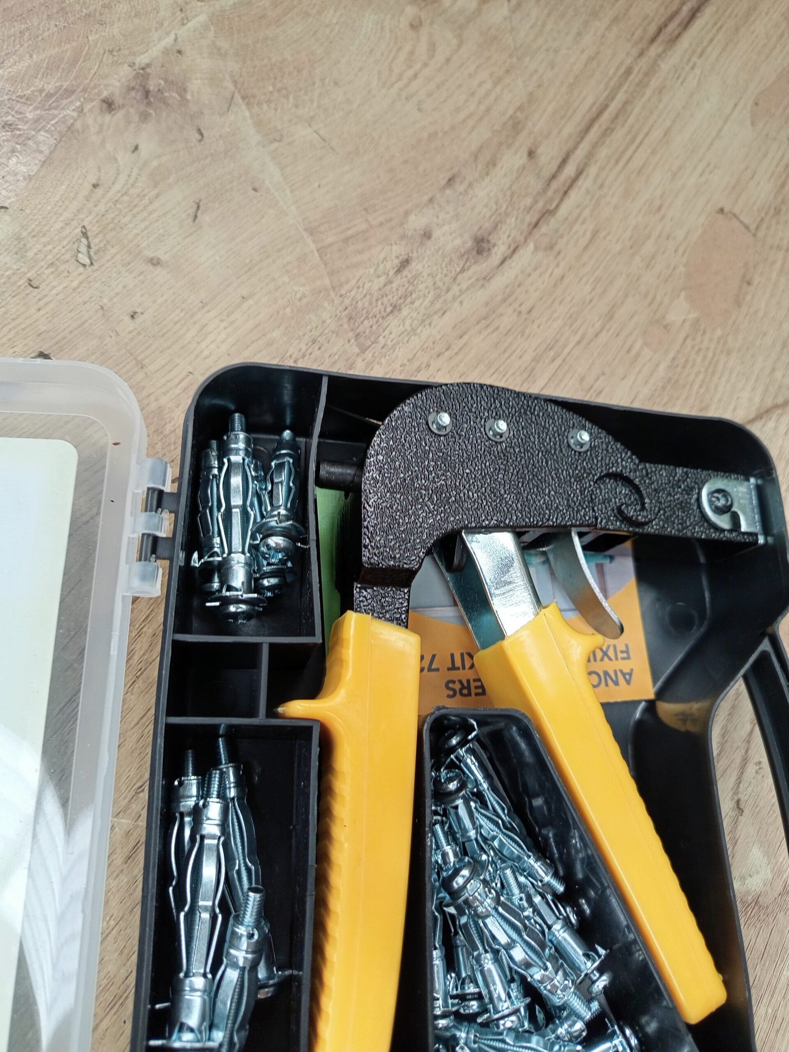 BLOSTM Fijaciones Para Paredes - Imagen 4