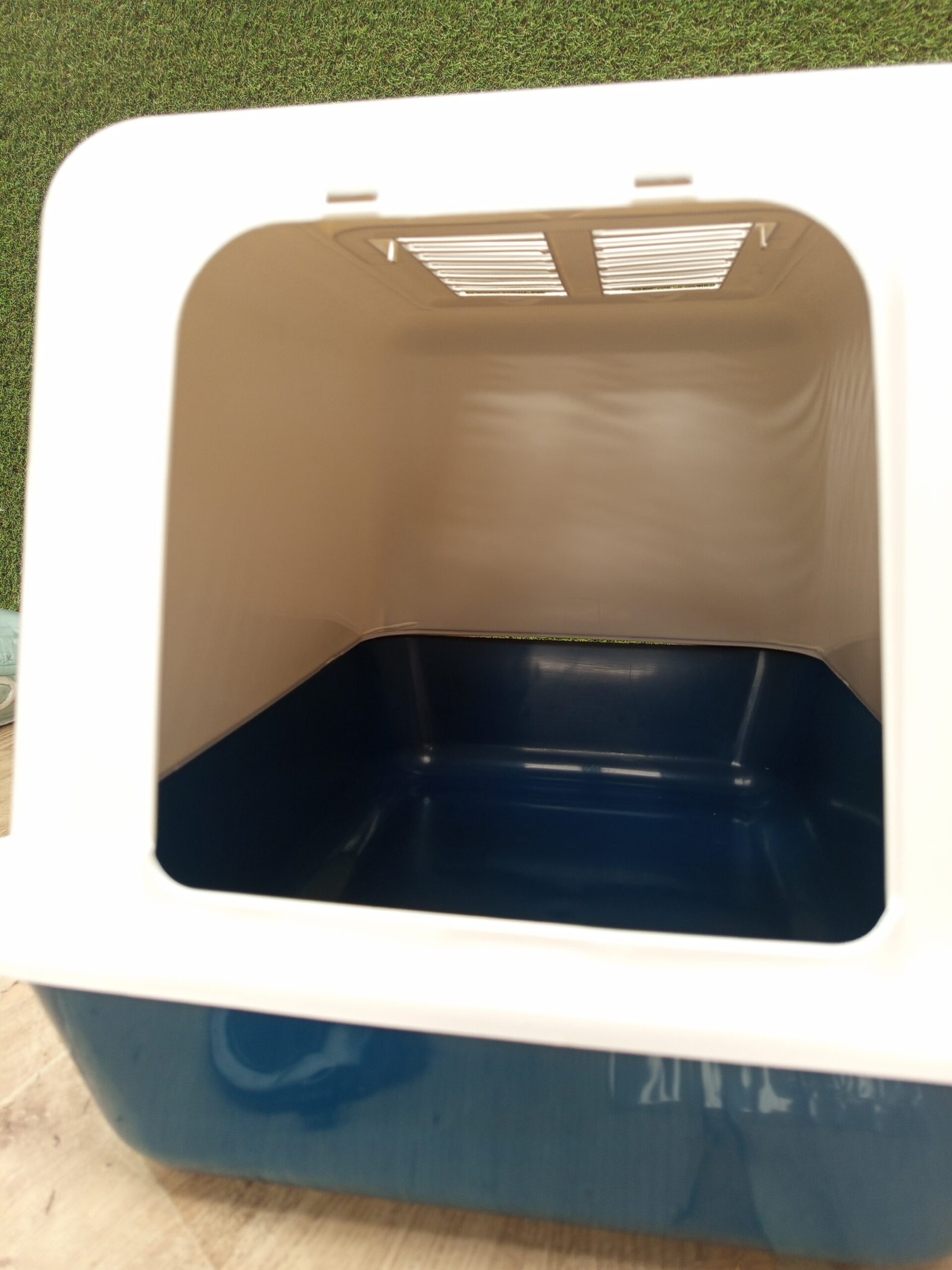 Arenero cerrado para gatos - Ferplast - Imagen 4