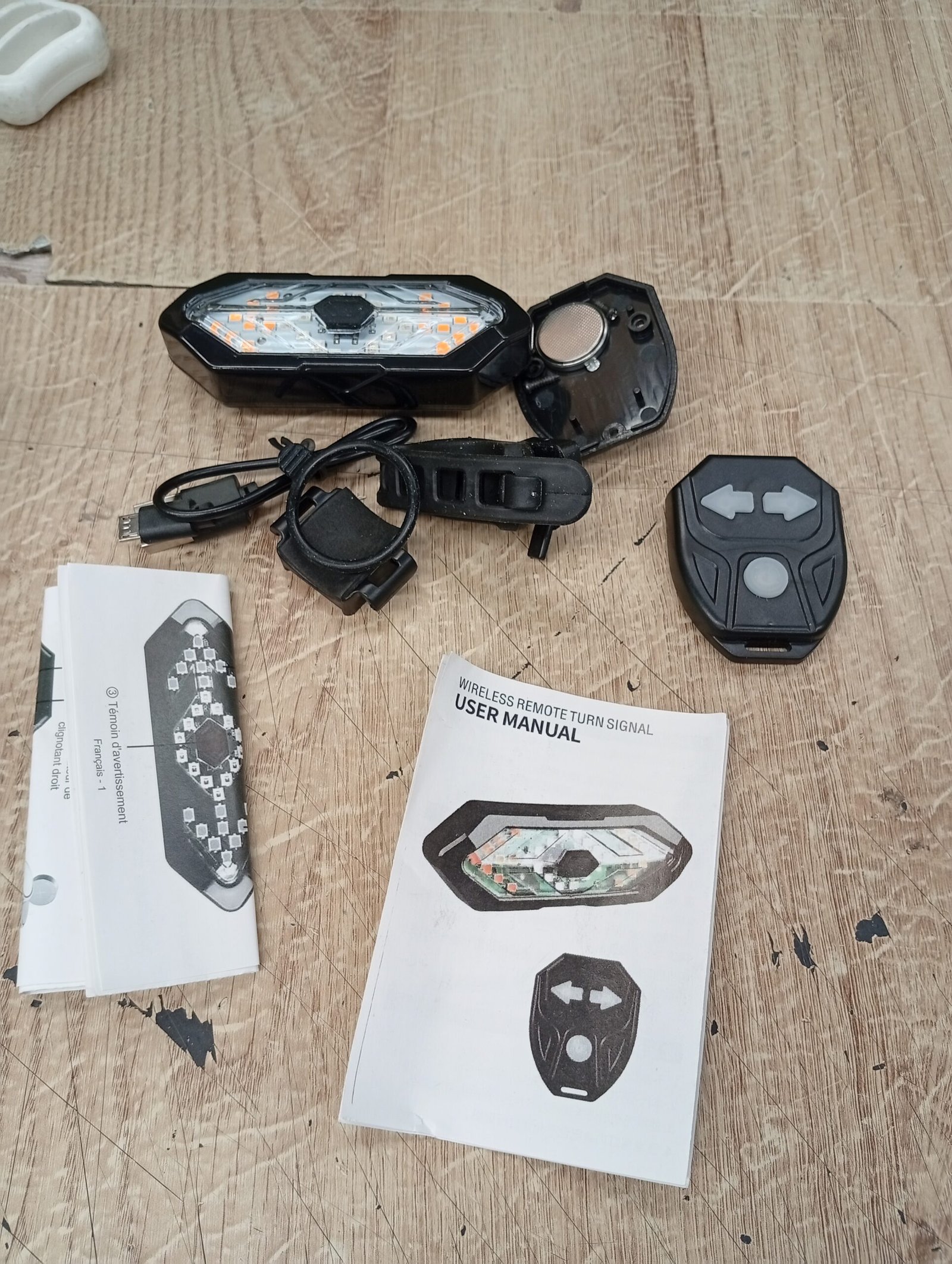 Bicicleta Intermitentes y Luces - Recargable USB - Aramox - Imagen 2