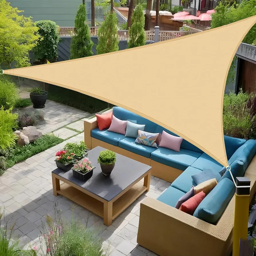 Toldo triangular - 3x3x3 m - HAIKUS.