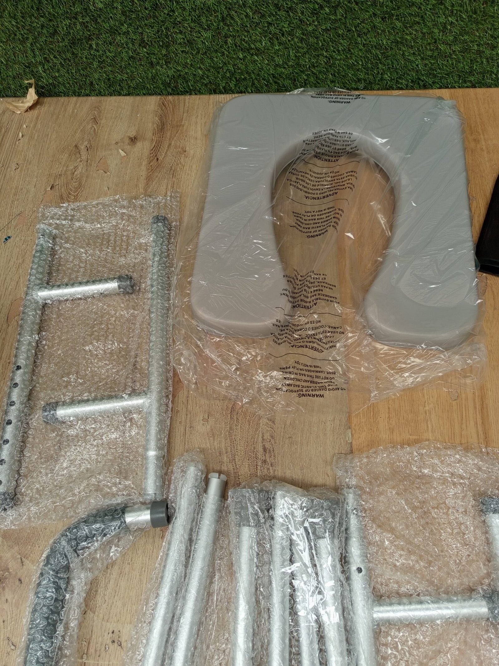 Asiento de inodoro elevado - Imagen 5