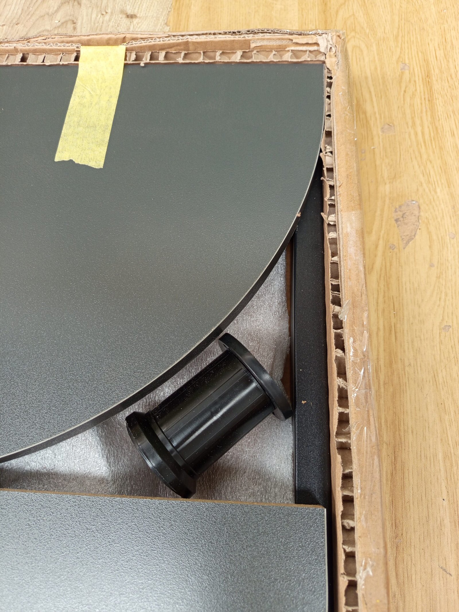 Estante esquinero de madera - Imagen 5