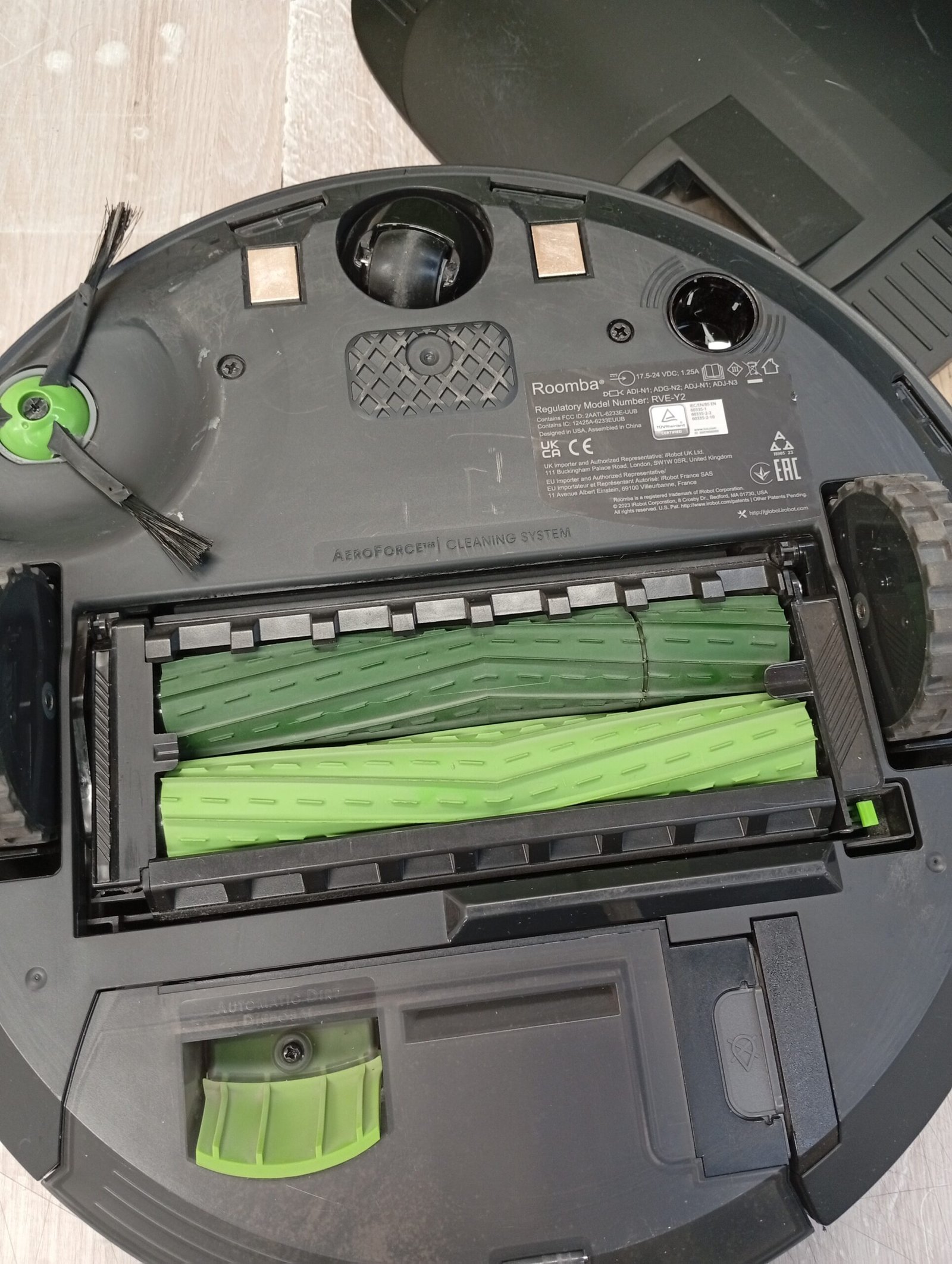 Roomba - j7+ Aspiradora robot con Wi-Fi - iRobot - Imagen 8