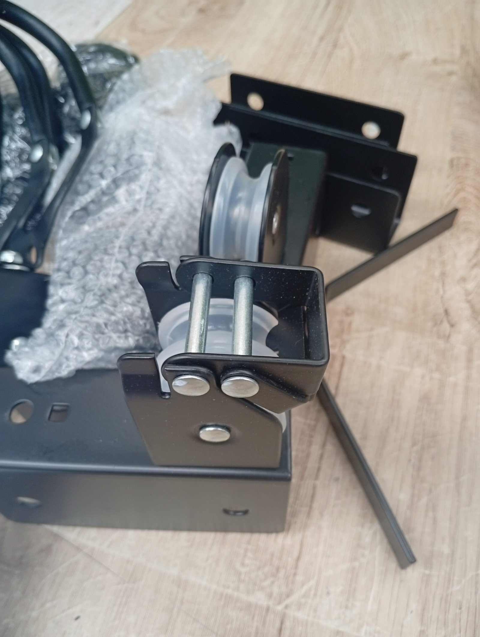 Soporte Bicicleta - Negro, 8 x 100 x 9 cm - Relaxdays - Imagen 6