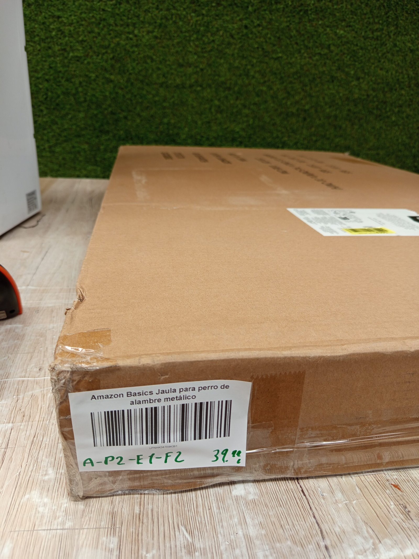 Jaula para Perro - 107 x 71 x 76 cm - Amazon Basics - Imagen 6