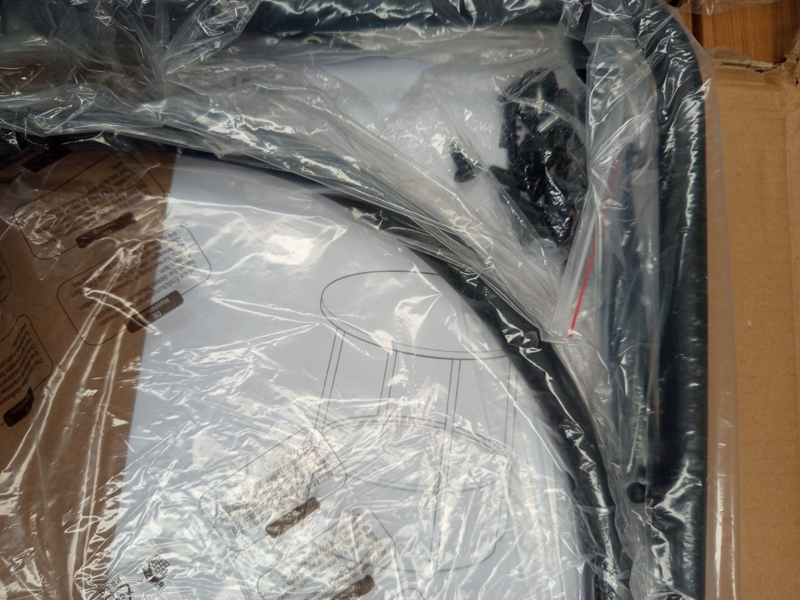 VASAGLE LET223B01 Mesa Auxiliar, Mesa Lateral Redonda con Cesta de Tela. - Imagen 4