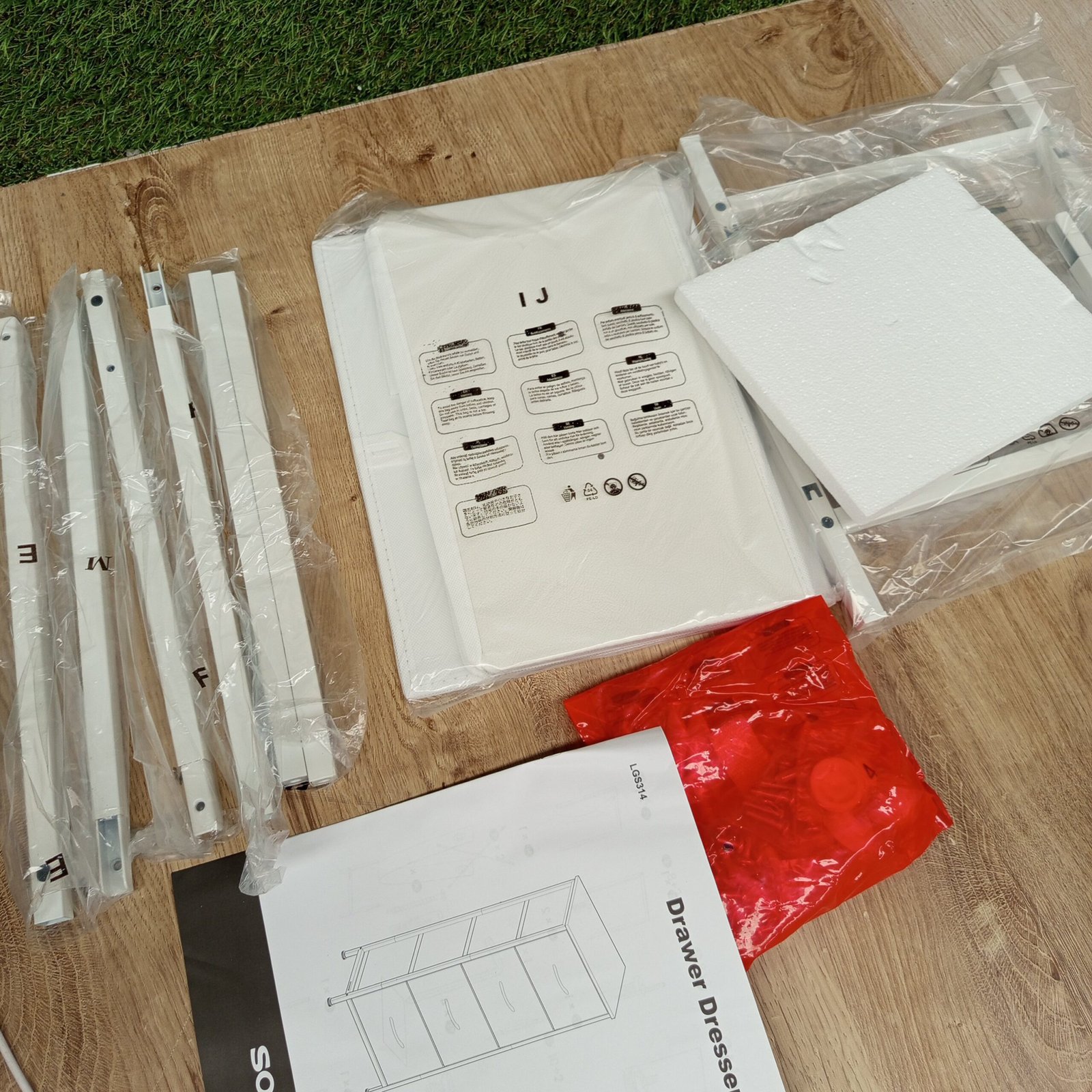 Comoda 4 Cajones de Tela - LGS314WH01 - SONGMICS - Imagen 5