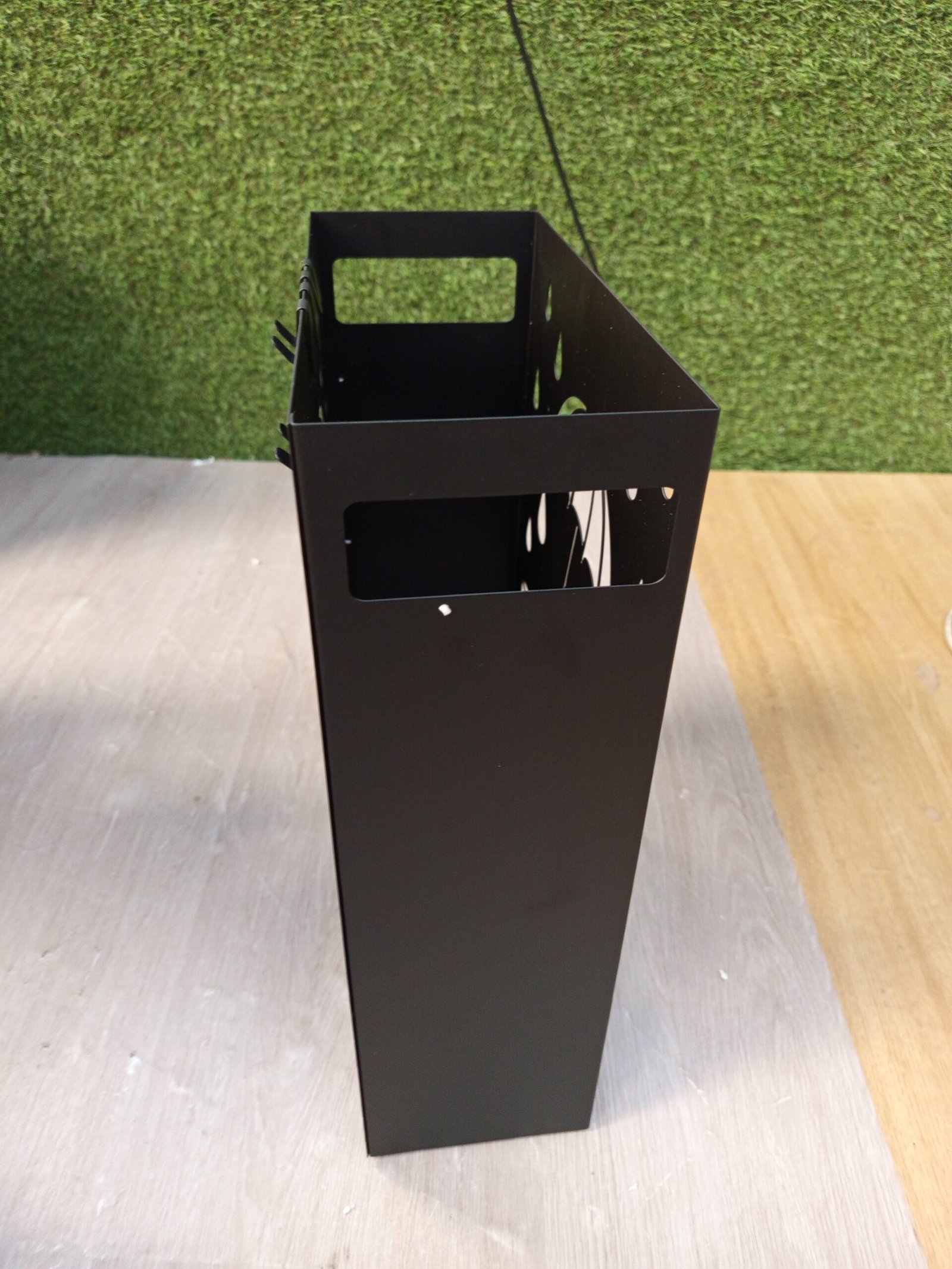 SONGMICS Metal Umbrella LUC004B01 - Imagen 3