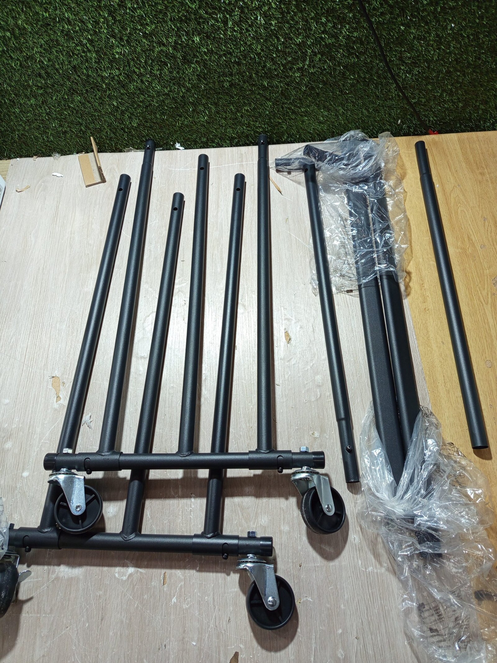 SONGMICS - Burro Ropa con Ruedas - HSR175B01 - Imagen 7