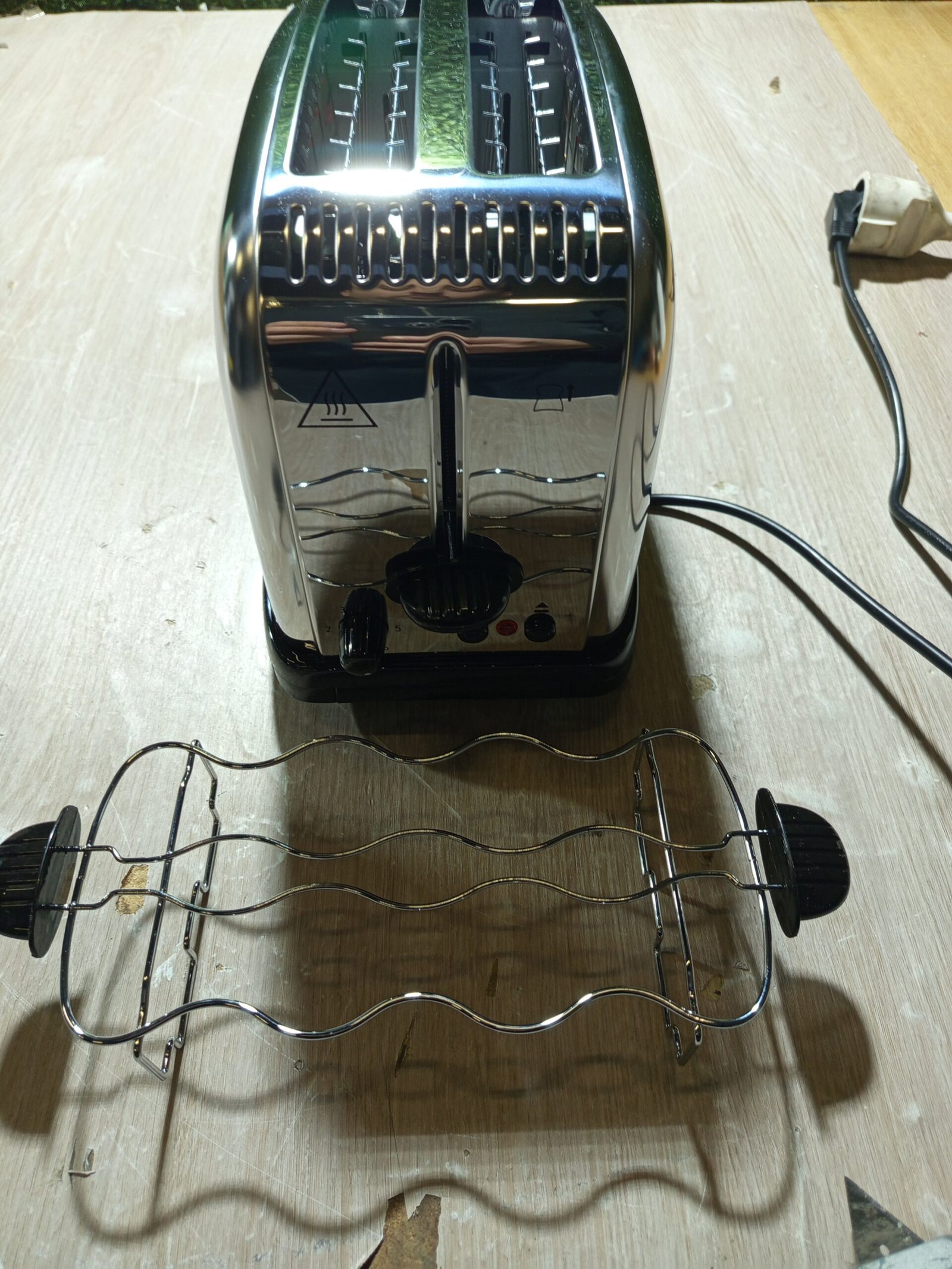 Tostador Russell Hobbs Chester - Imagen 5