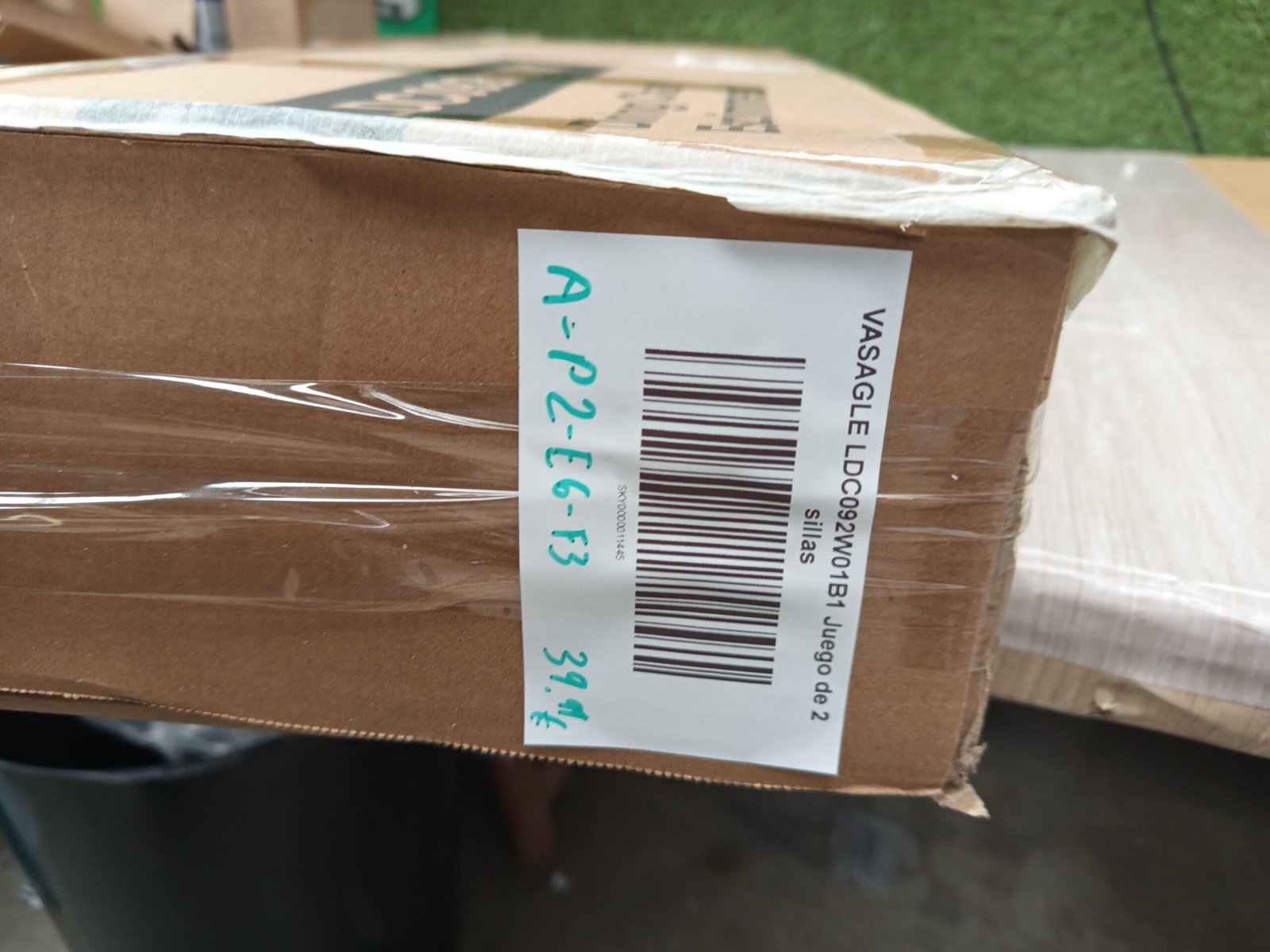 VASAGLE LDC092W01B1 Juego de 2 sillas de comedor marrones y blancas. - Imagen 7