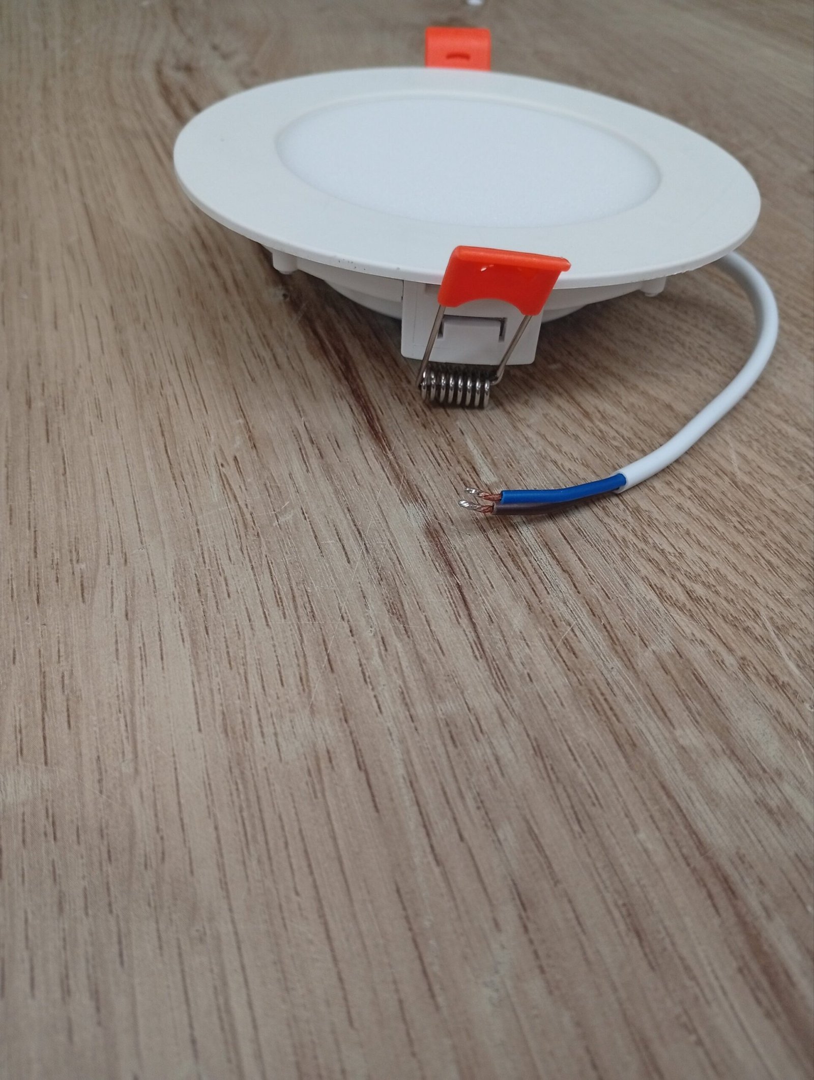 OSRAM PACK 3 FOCOS EMPORTABLES LED - Imagen 5