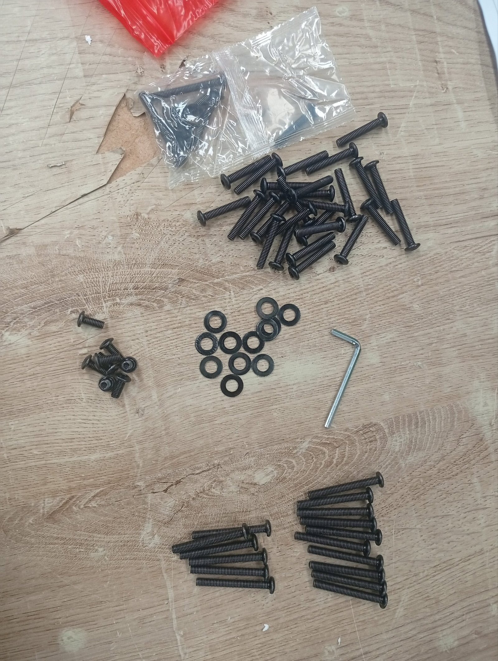 VASAGLE KDT070B01V1 CONJUNTO DE MESA Y DOS BANCOS - Imagen 7