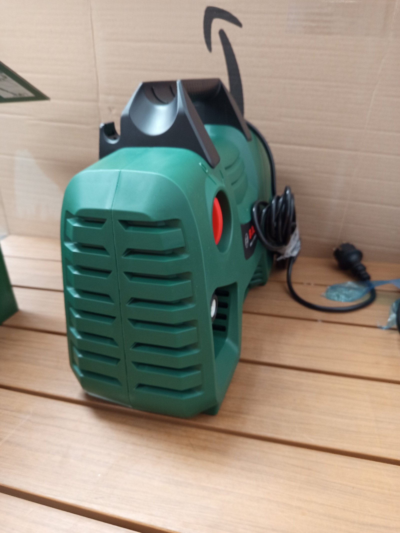 Bosch Verde Hidrolimpiadora a presión. - Imagen 4