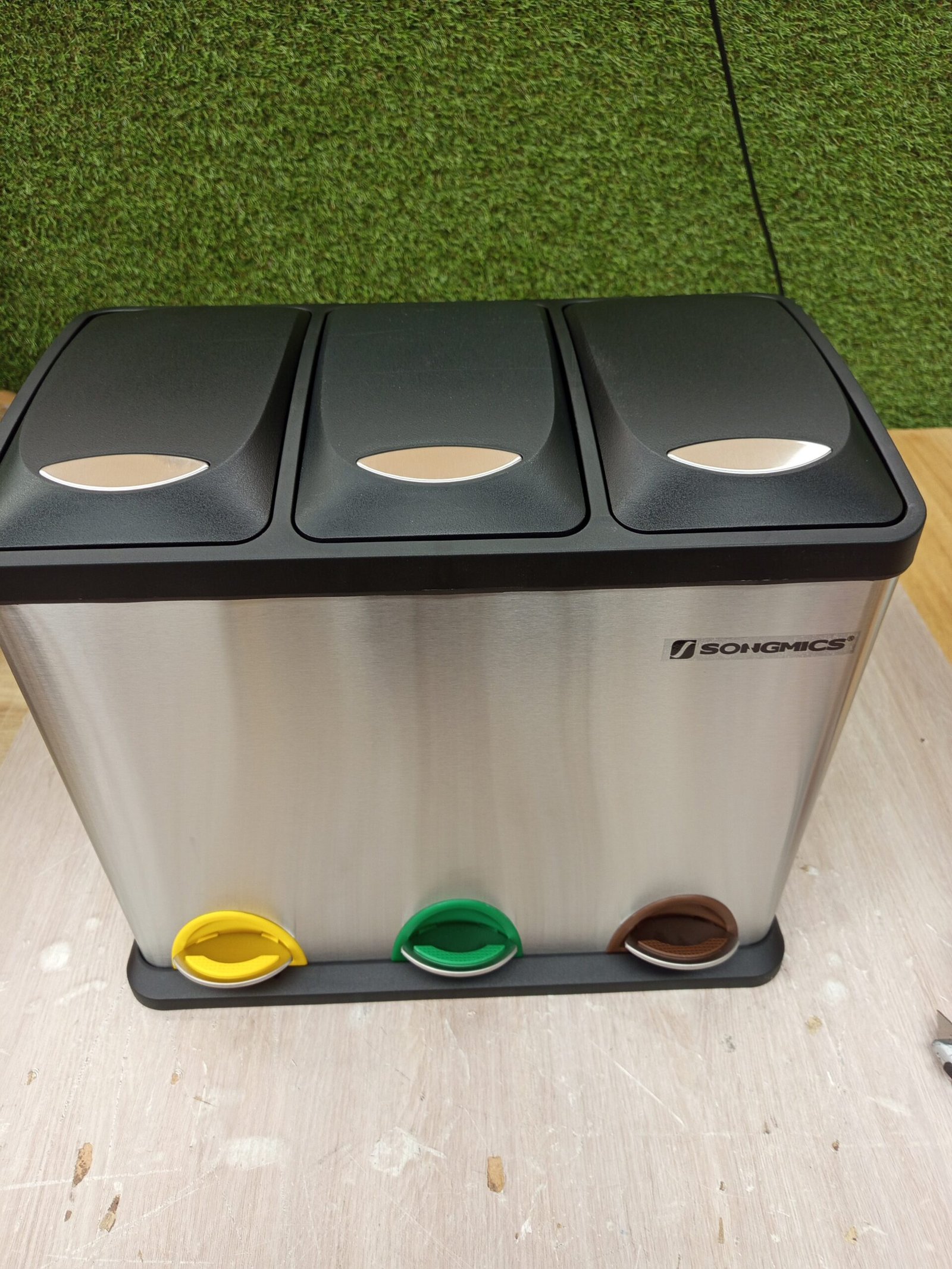 SONGMICS Cubo de Basura de Cocina LTB24L. - Imagen 8