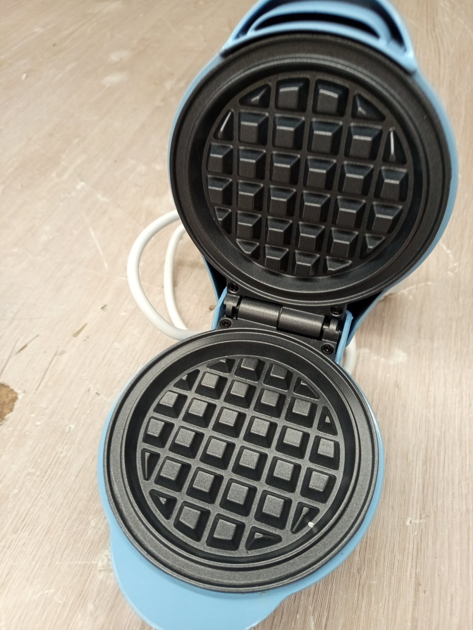 Bestron Mini gofrera, Gofrera para gofres. - Imagen 3