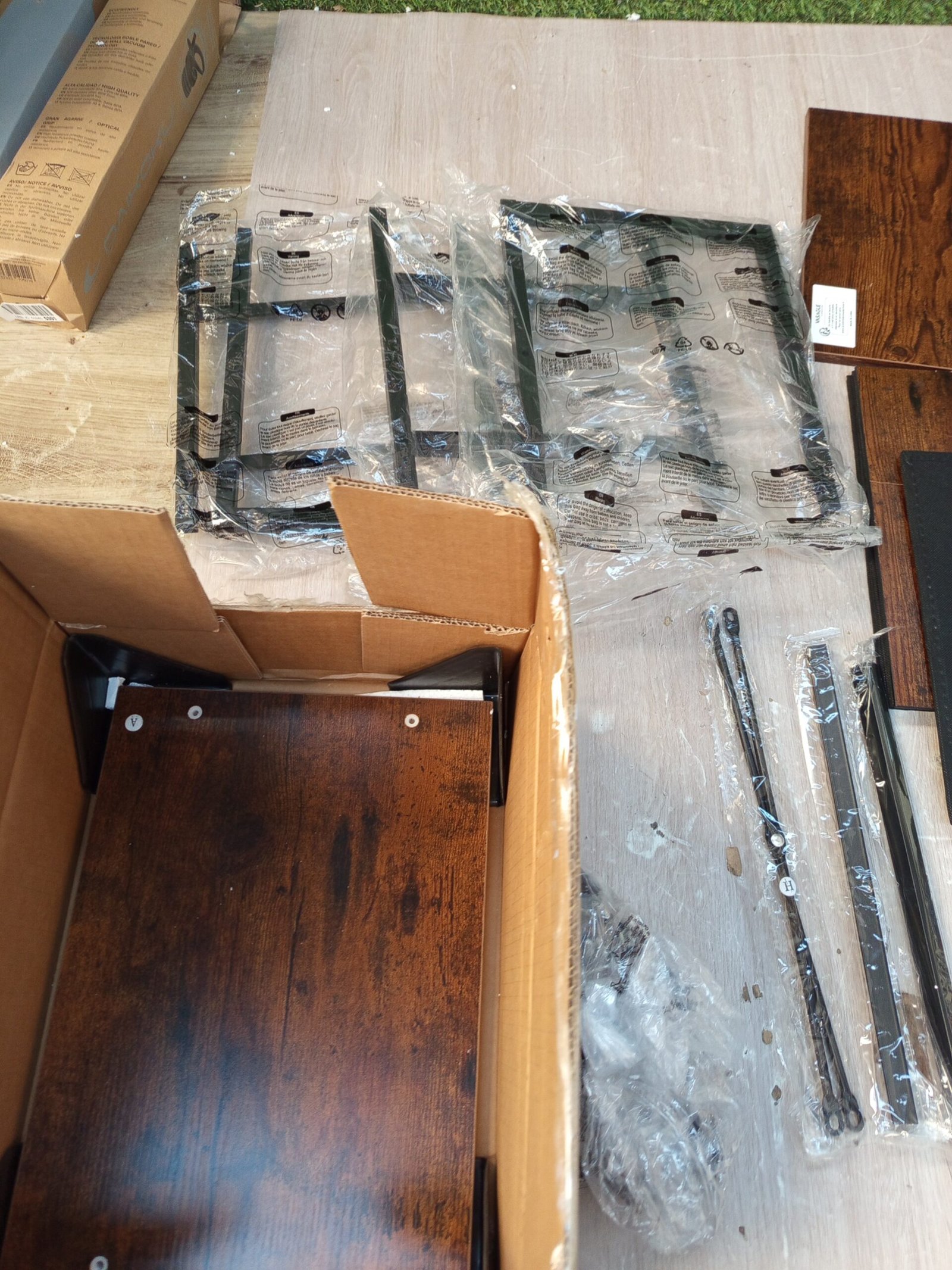 Mesa auxiliar VASAGLE LGS025B01 - Imagen 4