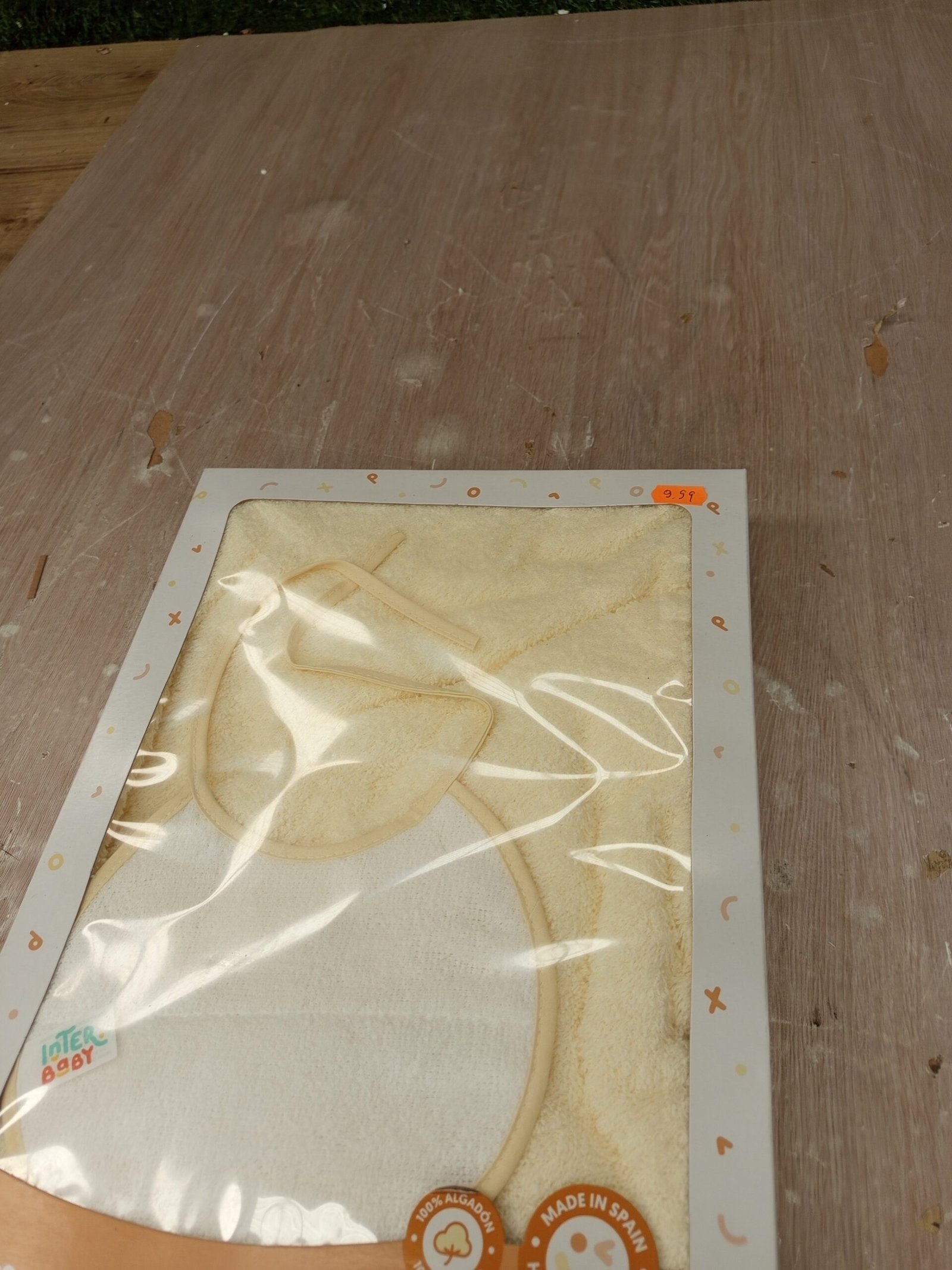 Interbaby - Capa de Baño Bebe Beige - Imagen 4