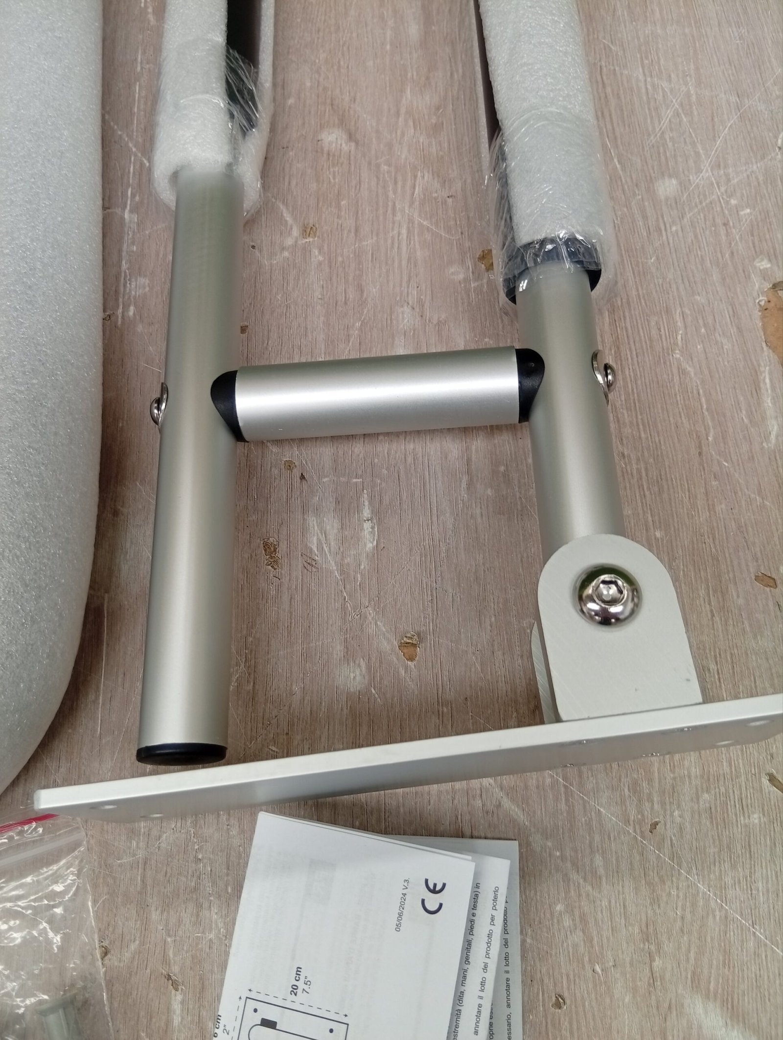 PEPE Mobility Barra Abatible Acolchada 58 cm (x2 uds). - Imagen 6