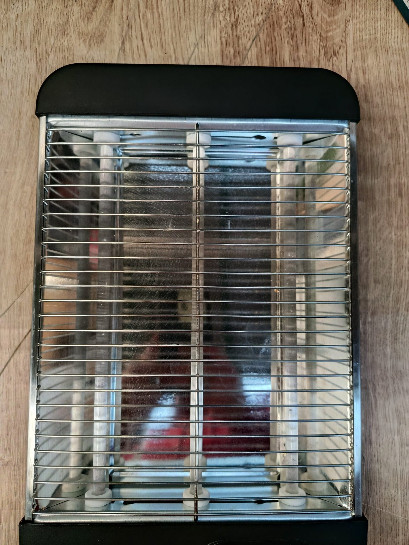 Cecotec Tostador Plano Horizontal Turbo Easytoast Basic, Negro - Imagen 5