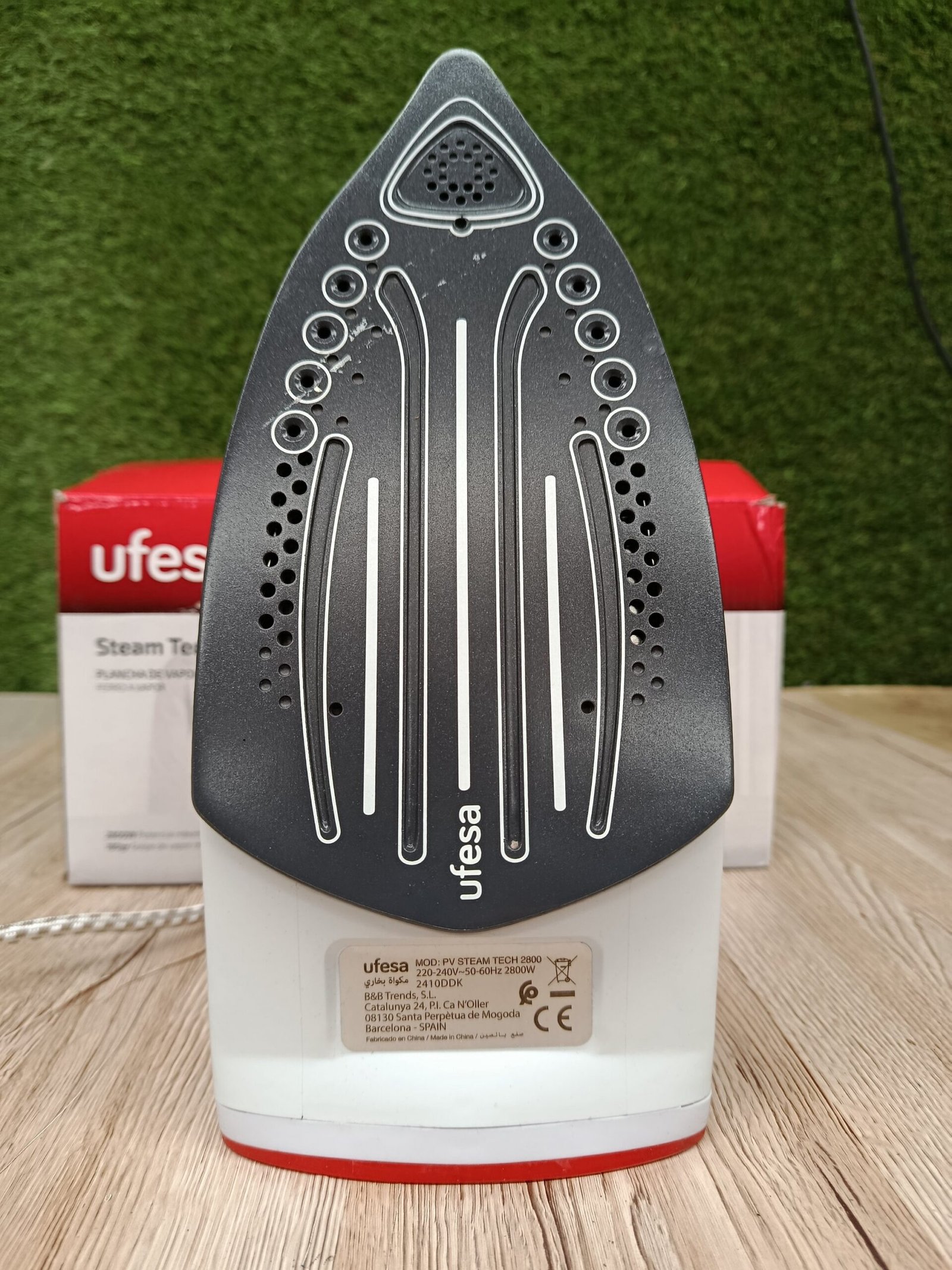 Steam Tech 2800 Plancha Vapor - Blanco / Rojo - Ufesa - Imagen 7