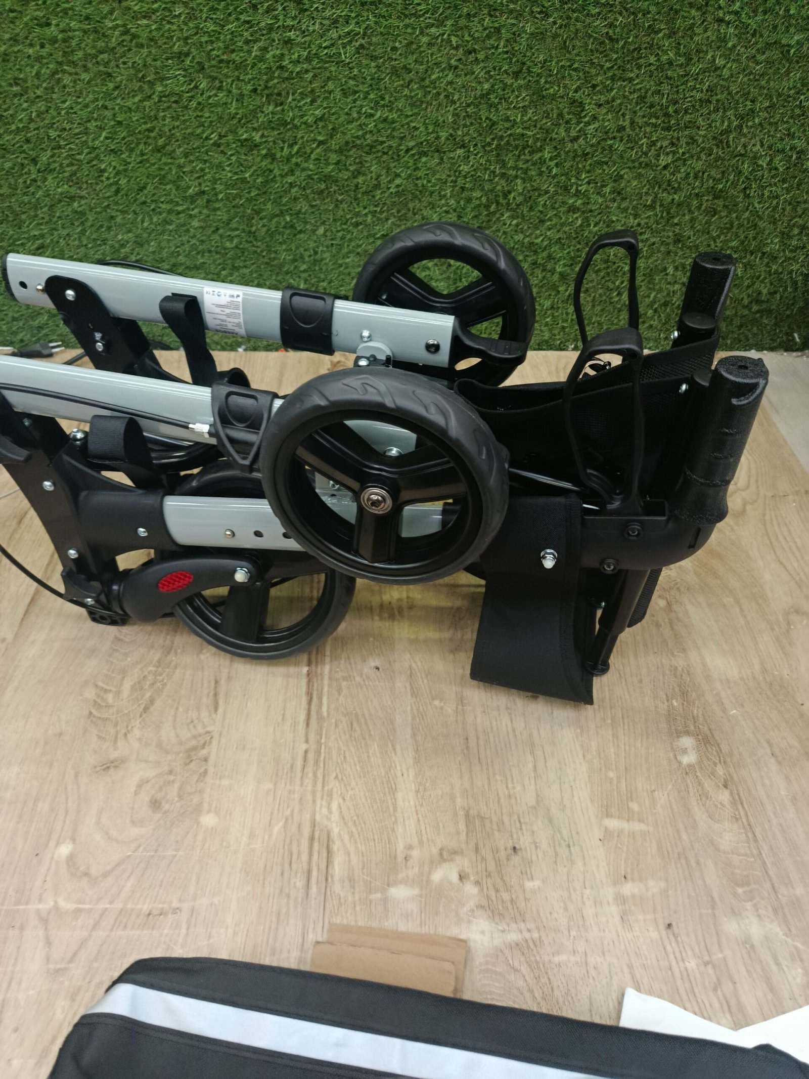 AREBOS ROLLATOR DE ALUMINIO - Imagen 6