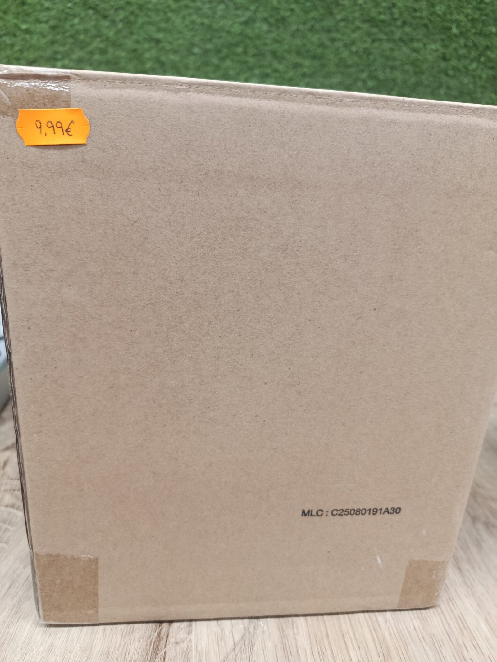 Amazon Basics Hervidor de Agua 1,7L 2200W, Negro Mate - Imagen 9