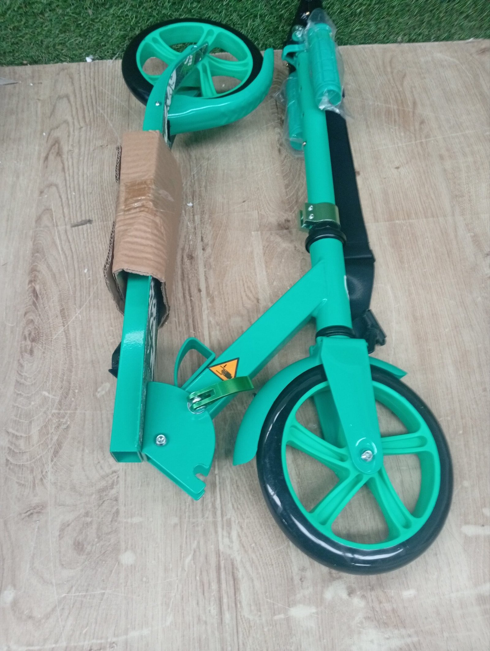 Arebos Graffiti en Patinete - Imagen 3