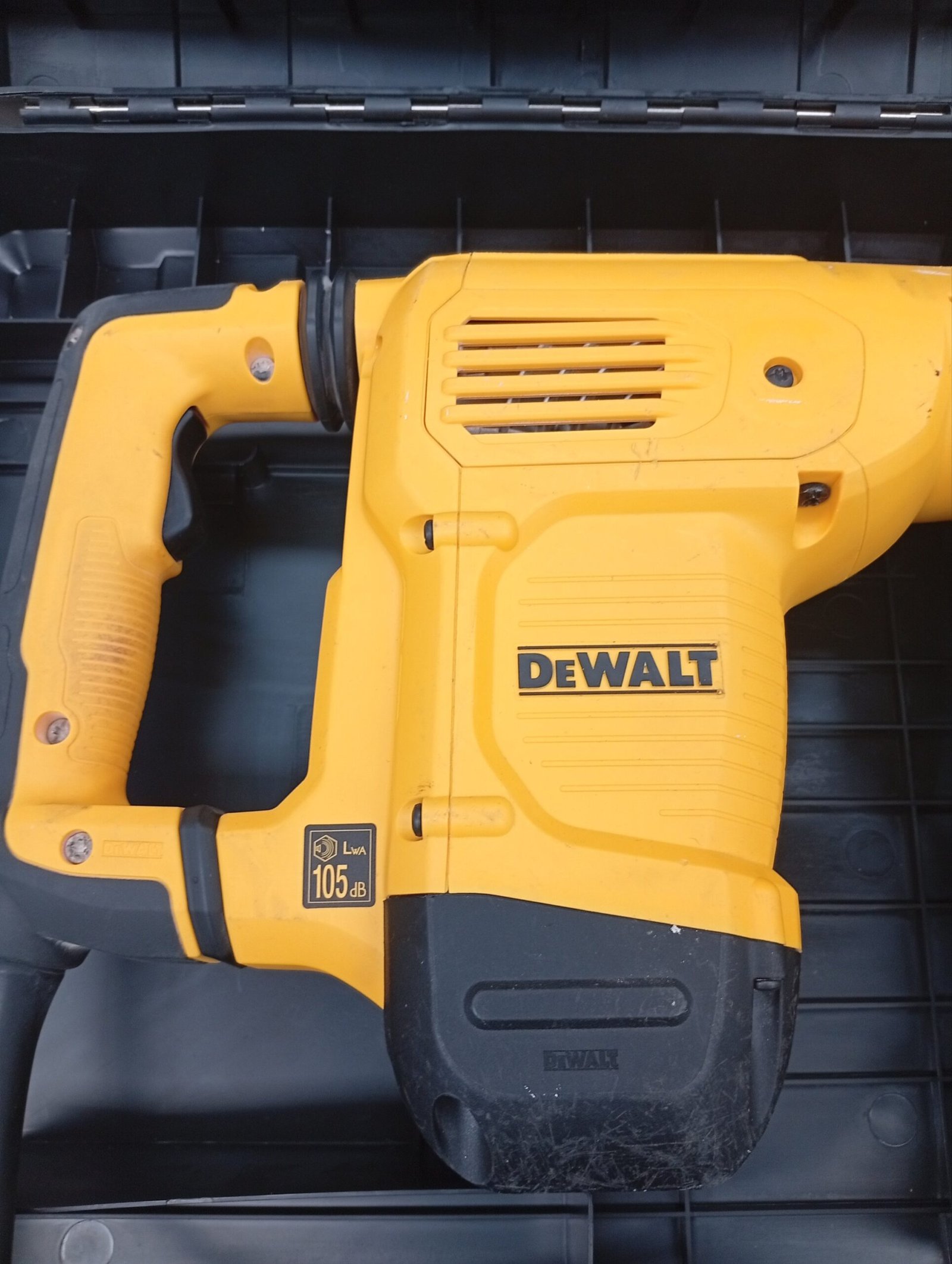 Martillo demoledor - D25810K-QS - DeWalt. - Imagen 6