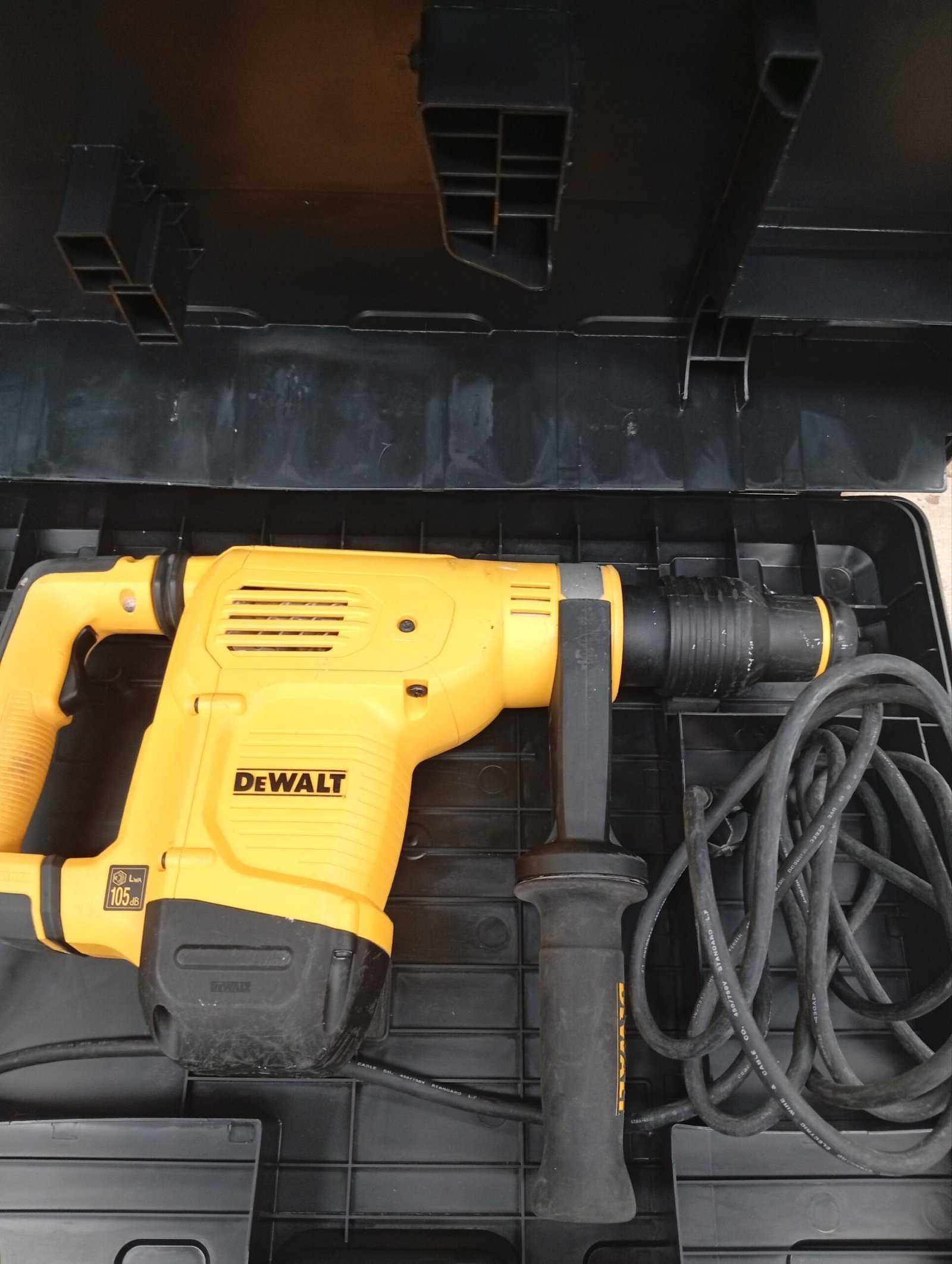 Martillo demoledor - D25810K-QS - DeWalt. - Imagen 2