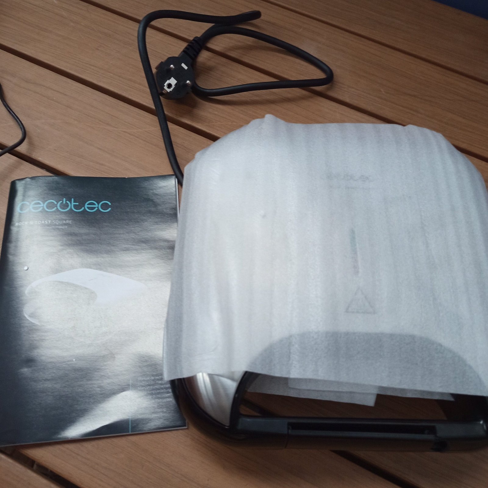 Sandwichera - Rock’nToast Square - CECOTEC - Imagen 2