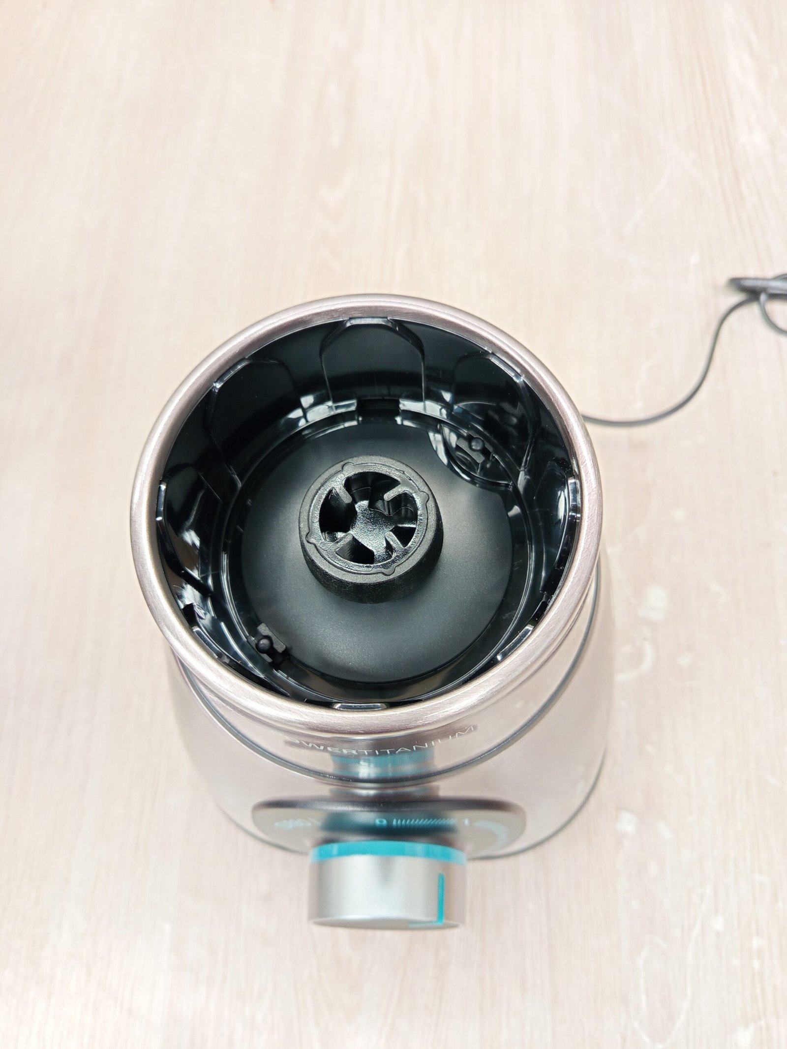 Cecotec Batidora de Vaso Power Black Titanium 2500MAX PerfectMix. - Imagen 4