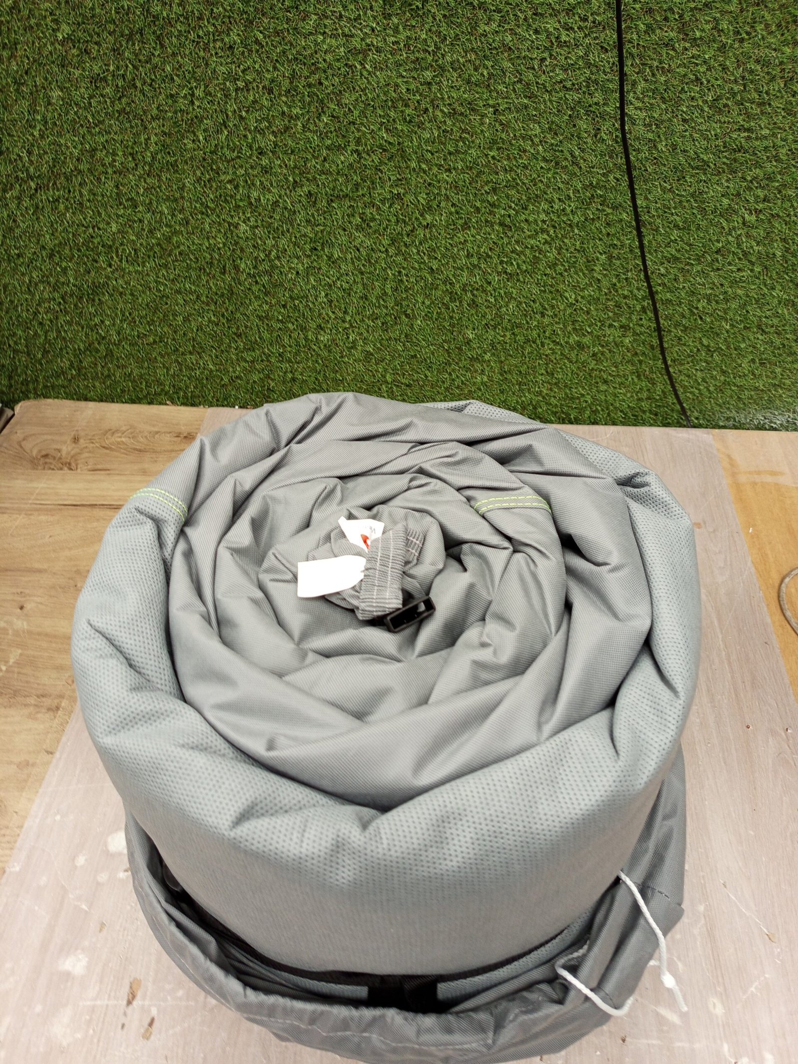 FUNDA TRAVORA PARA CAMPER 730x225x275 CM DAÑADA - Imagen 5