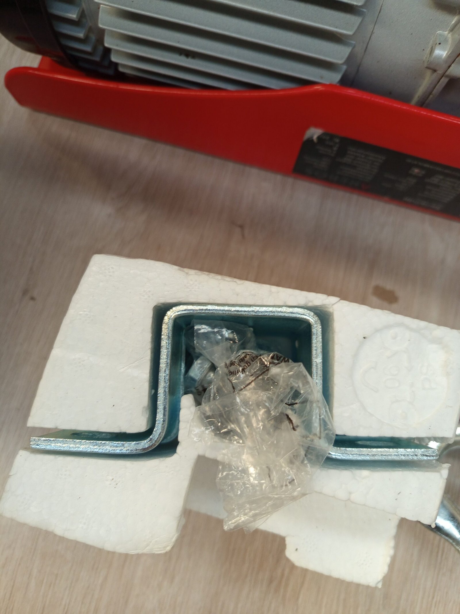 Arebos Polipasto eléctrico cuerda 1000 W - Imagen 7