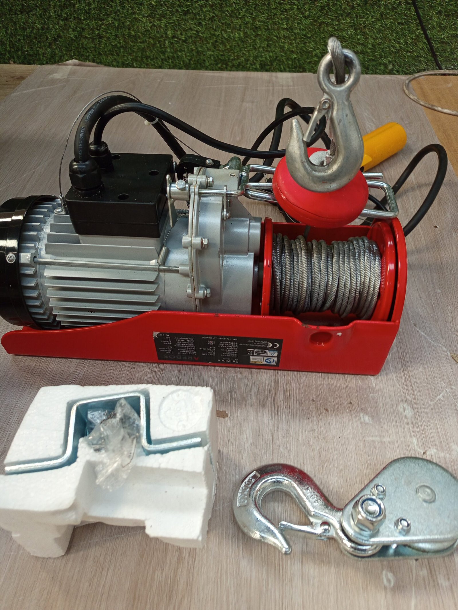 Arebos Polipasto eléctrico cuerda 1000 W - Imagen 5