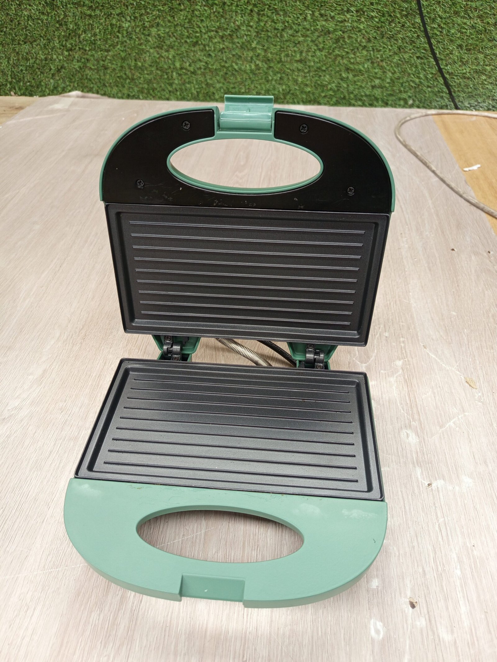 My Wave - Sandwichera - Potencia de 750W - Imagen 4