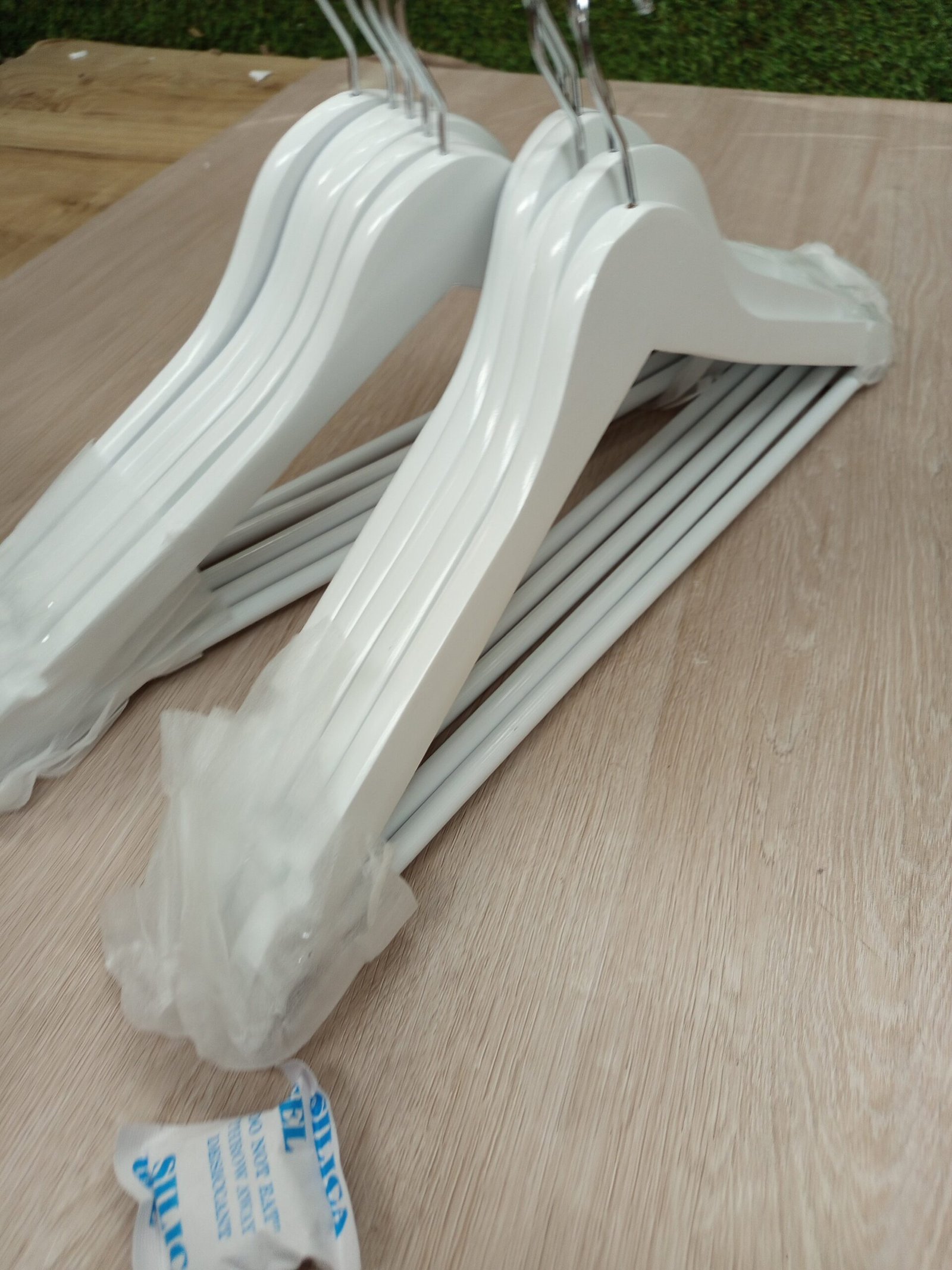 SONGMICS Percha de Madera Maciza - Imagen 7