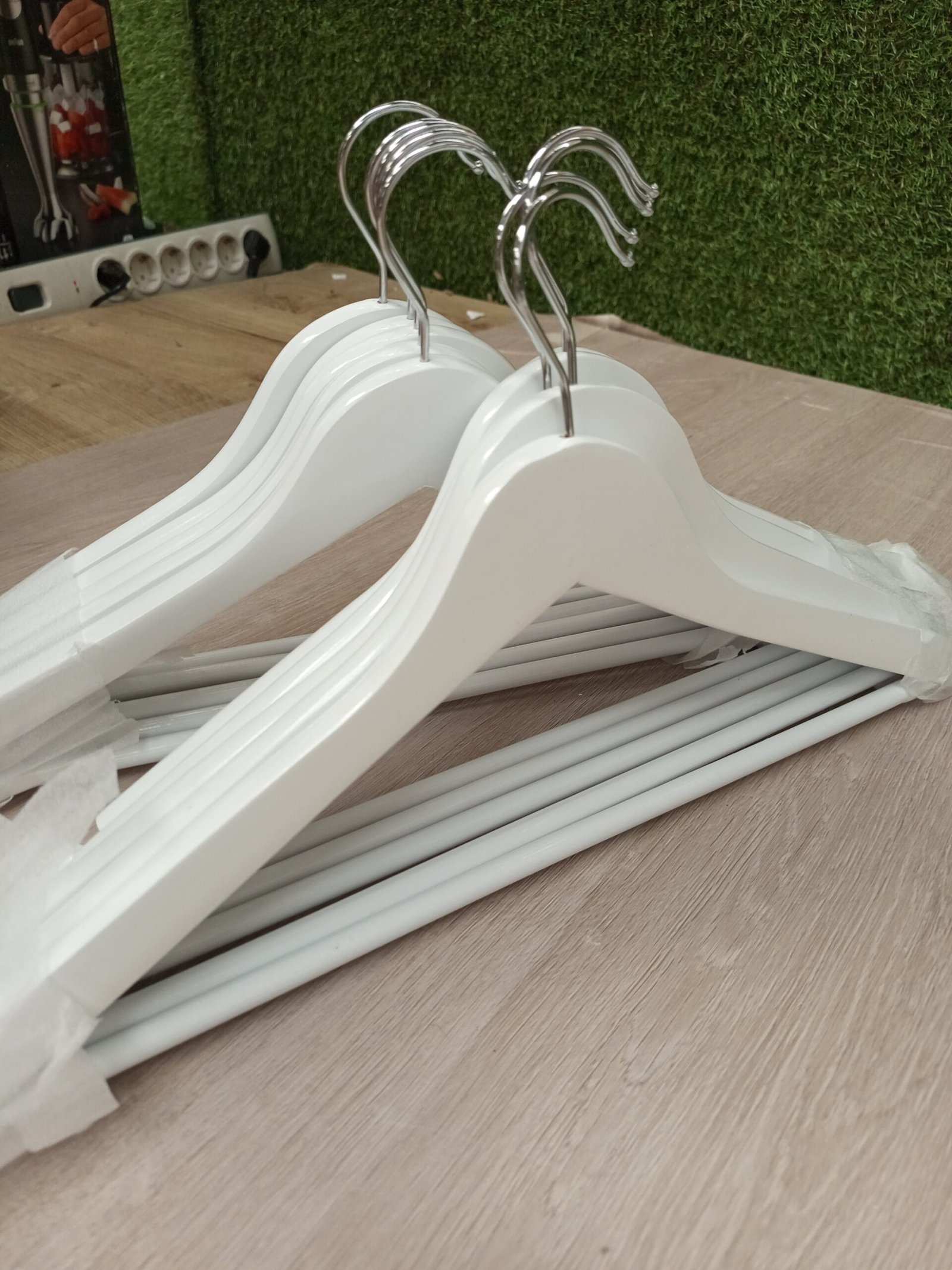 SONGMICS Percha de Madera Maciza - Imagen 5